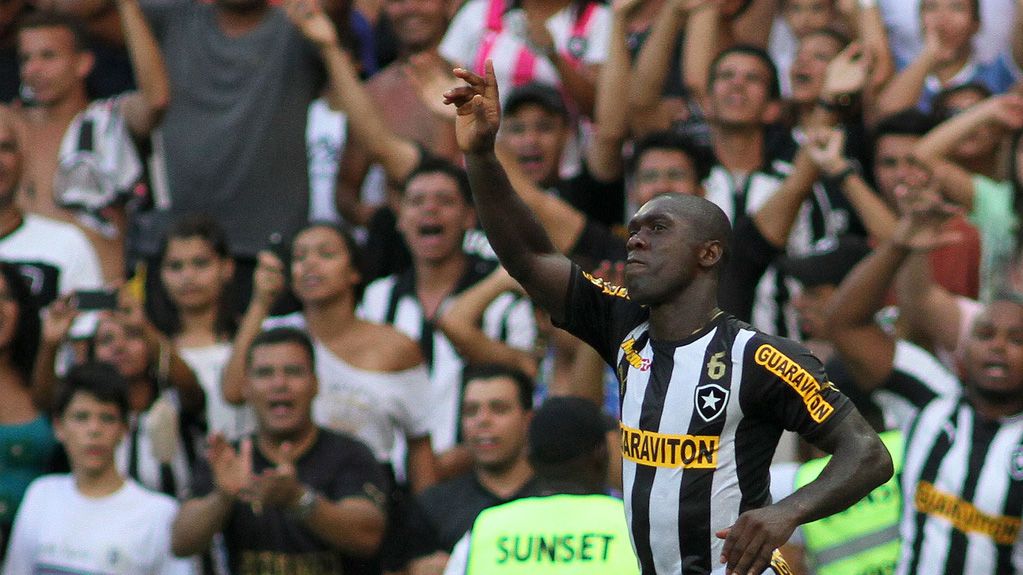 Seedorf - Botafogo Criciuma