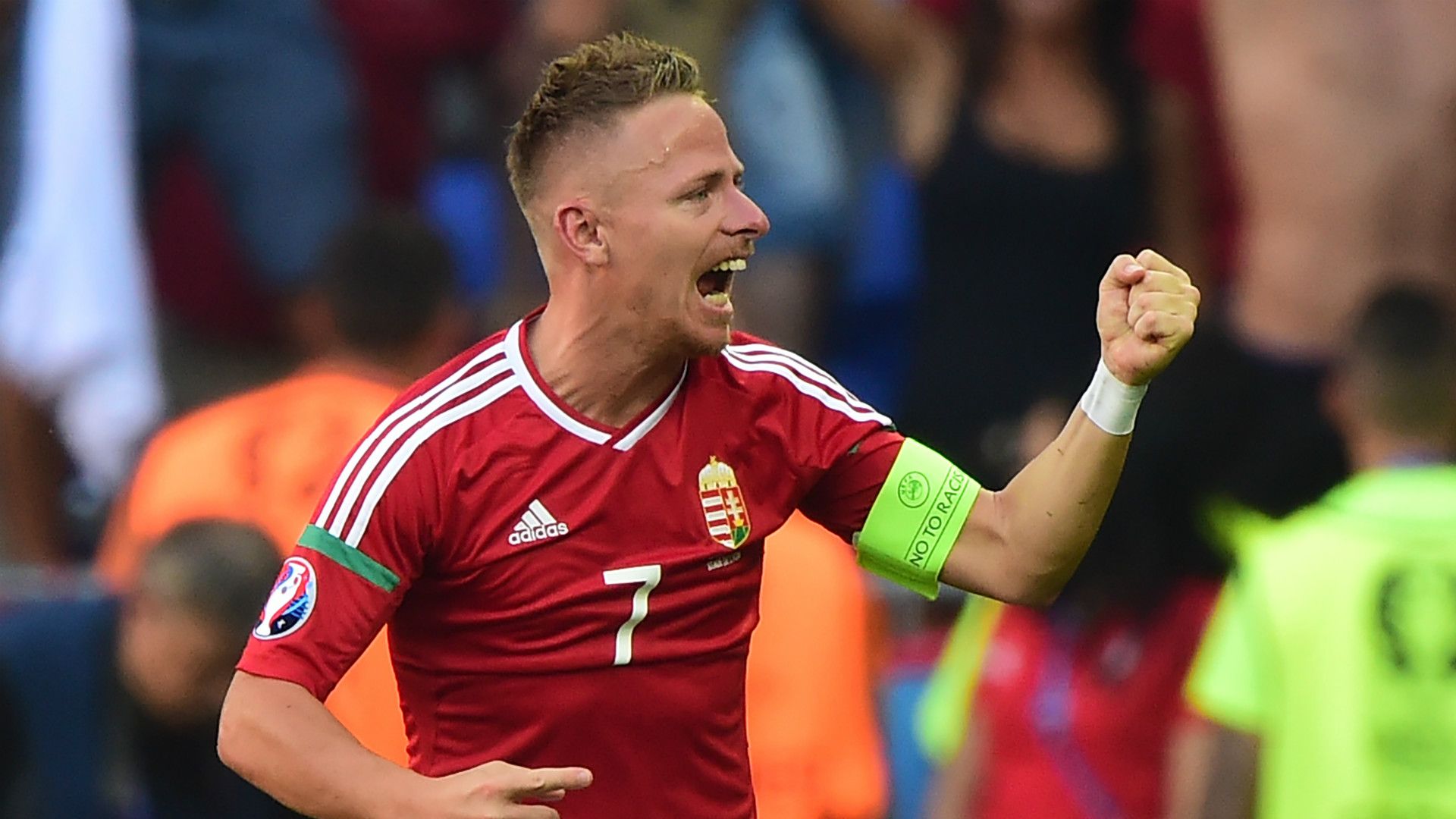 Hungary Portugal HD 220616