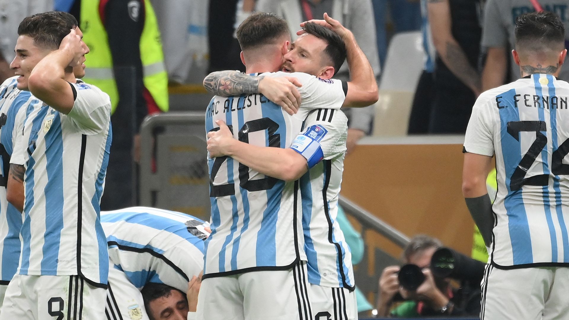 アルゼンチン代表MFマクアリスター、メッシの2026年W杯参加熱望