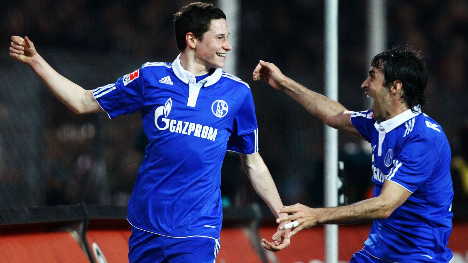 Julian Draxler Raul Schalke 04 2011