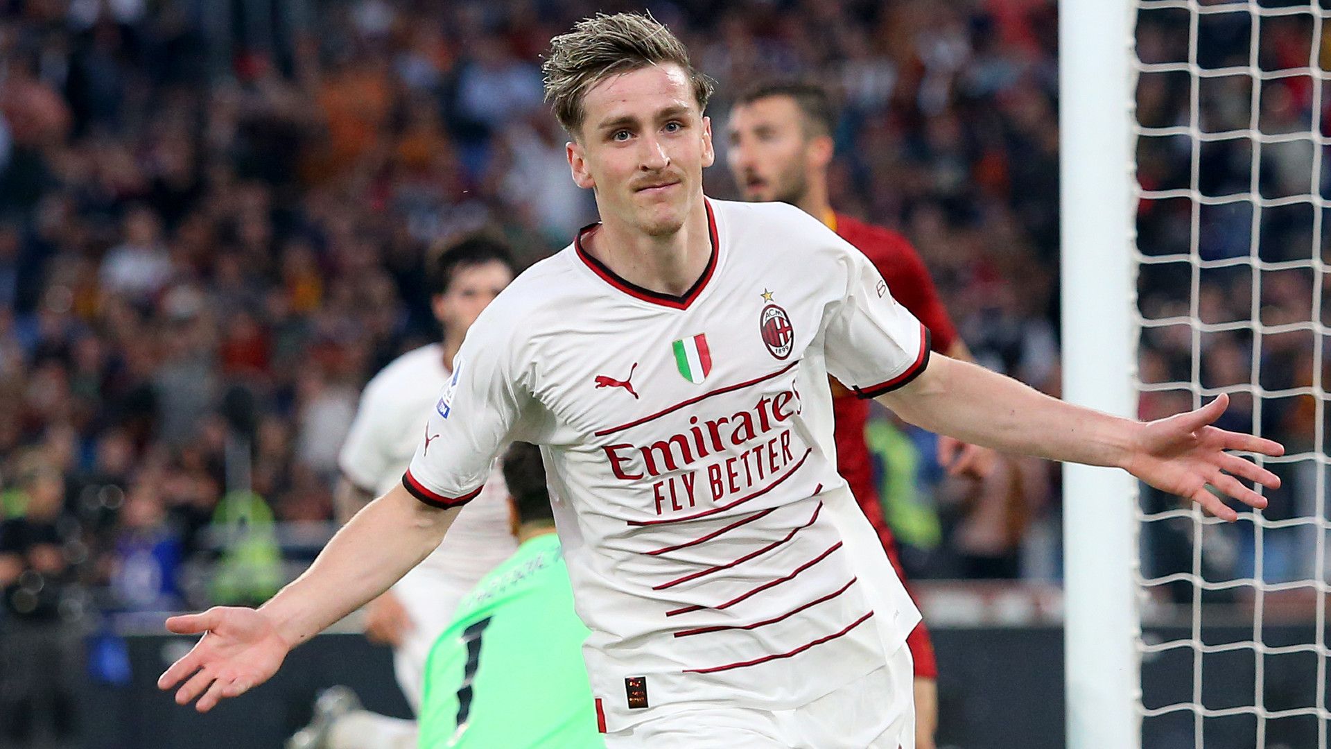 ALEXIS SAELEMAEKERS MILAN SERIE A 29042023