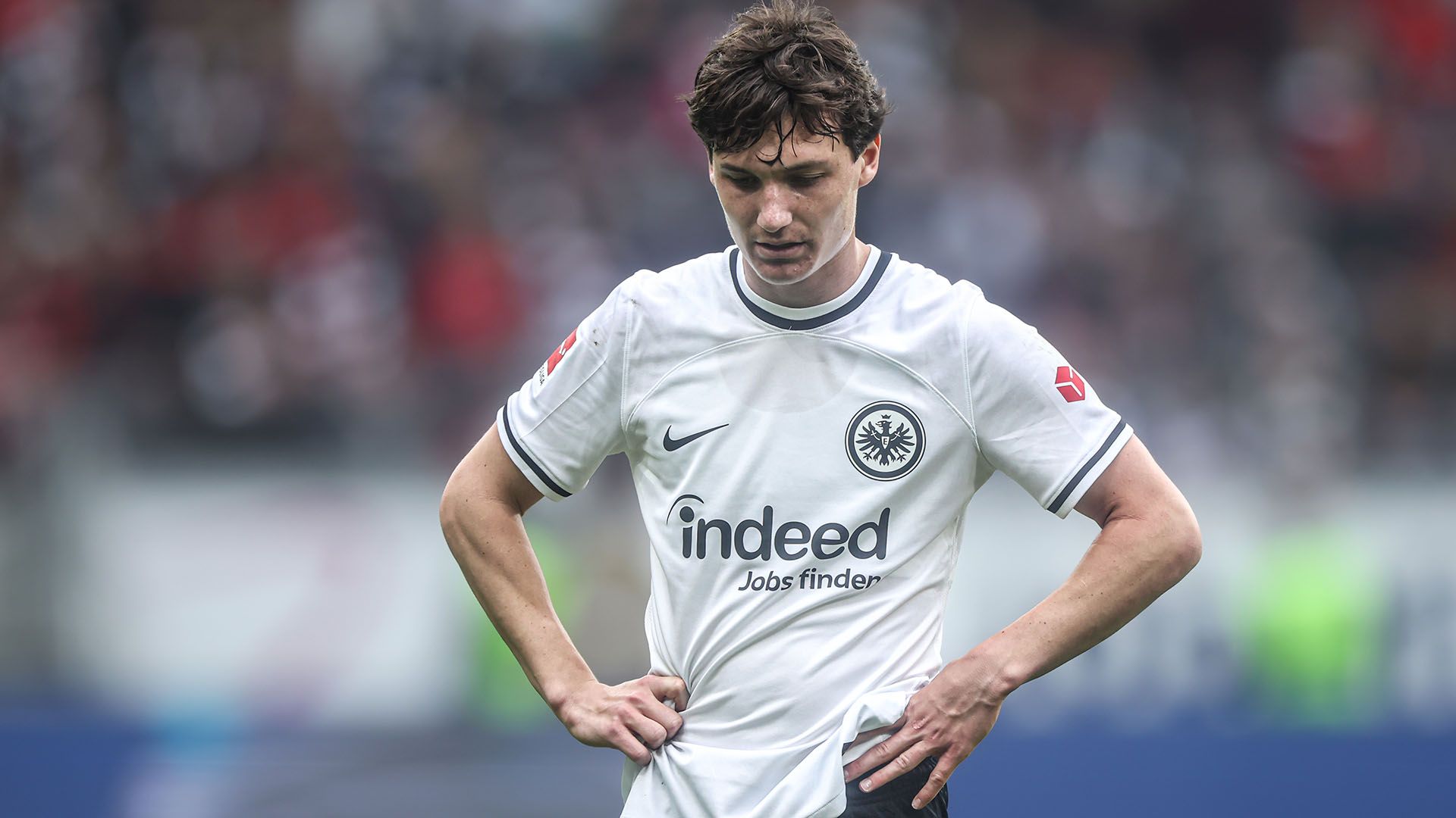 Paxten Aaronson Frankfurt 2022-23