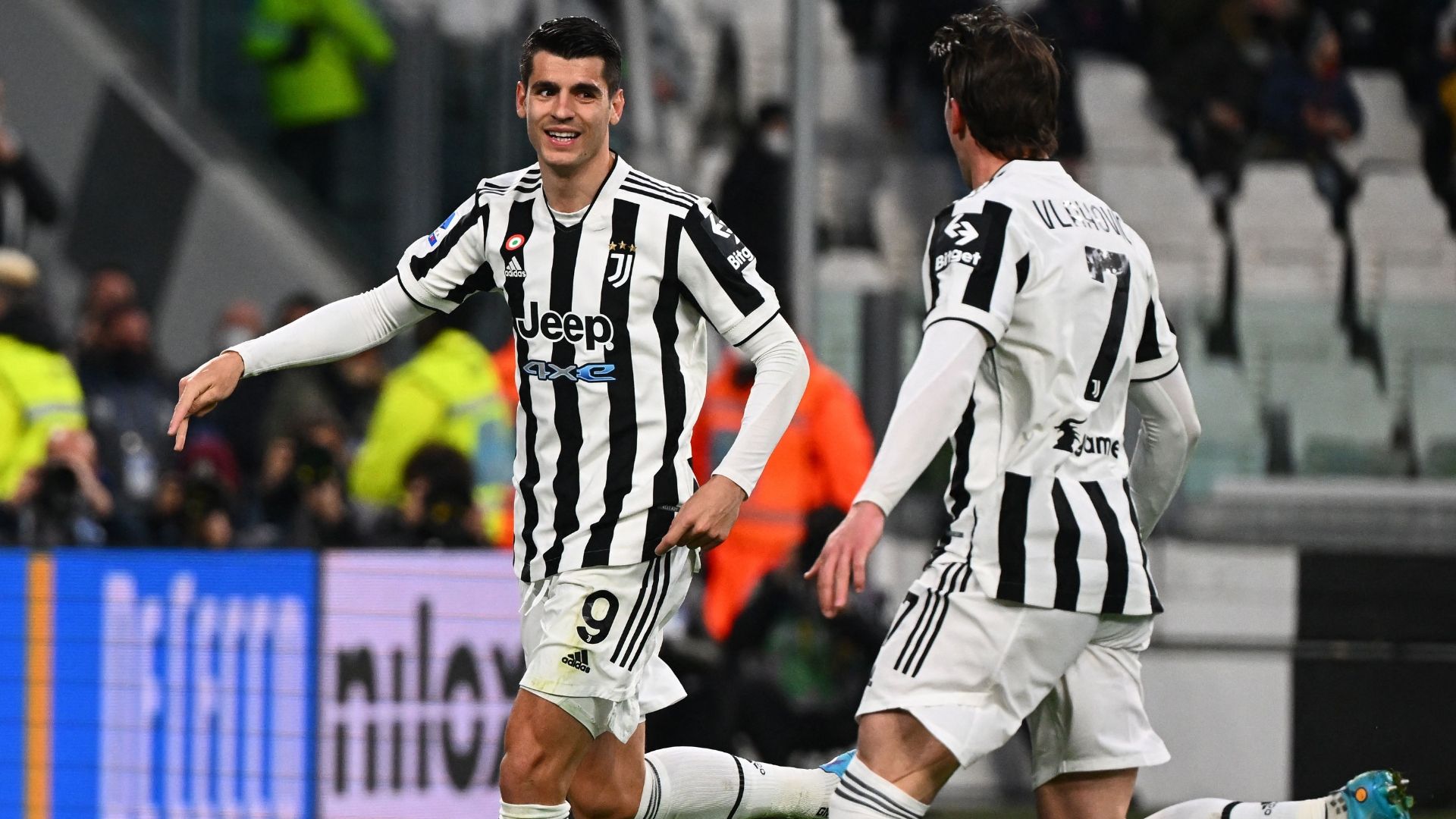 Morata Vlahovic celebrating Juventus Spezia Serie A