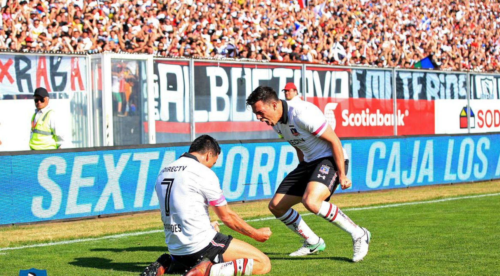 Fernando Meza Esteban Paredes Colo Colo Wanderers 151017