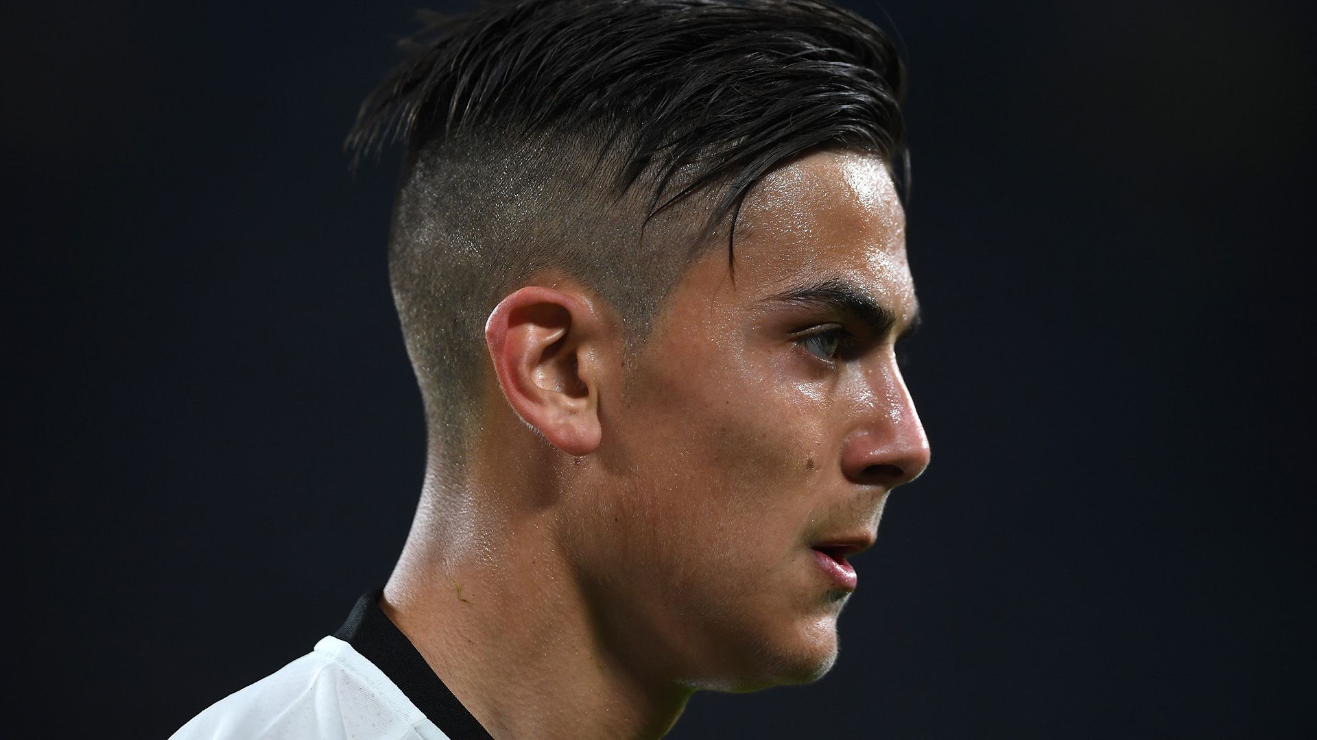 Paulo Dybala Juventus Barcelona Champions League 11042017