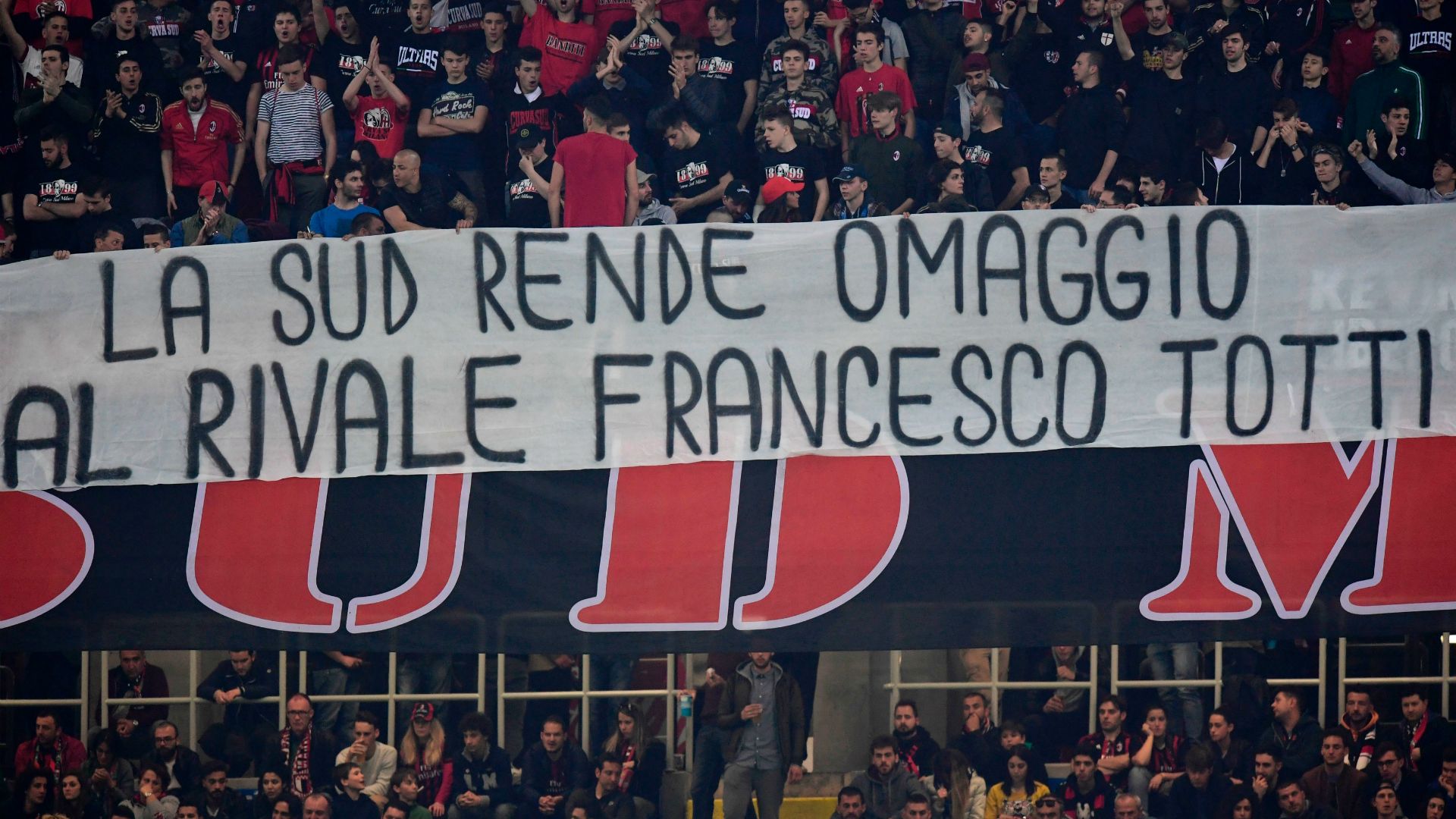 Curva Sud banner for Totti Milan Roma Serie A 07052017