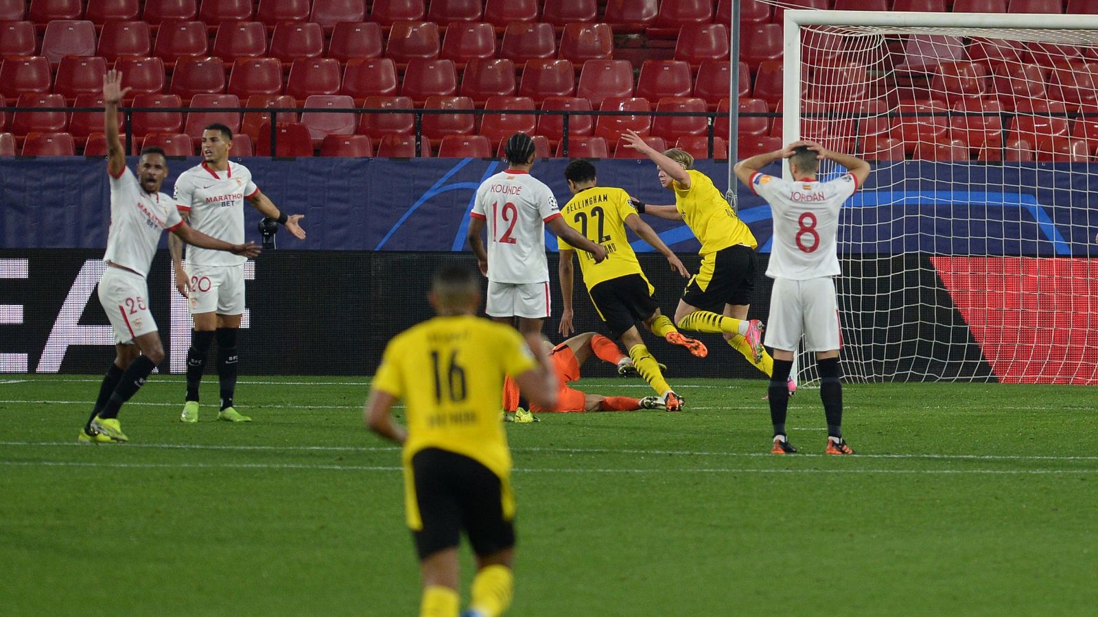 Haaland Sevilla Borussia Dortmund Champions League