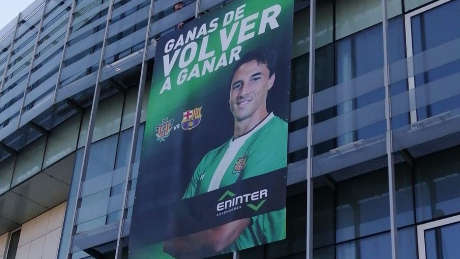 pancarta cornella barcelona copa del rey