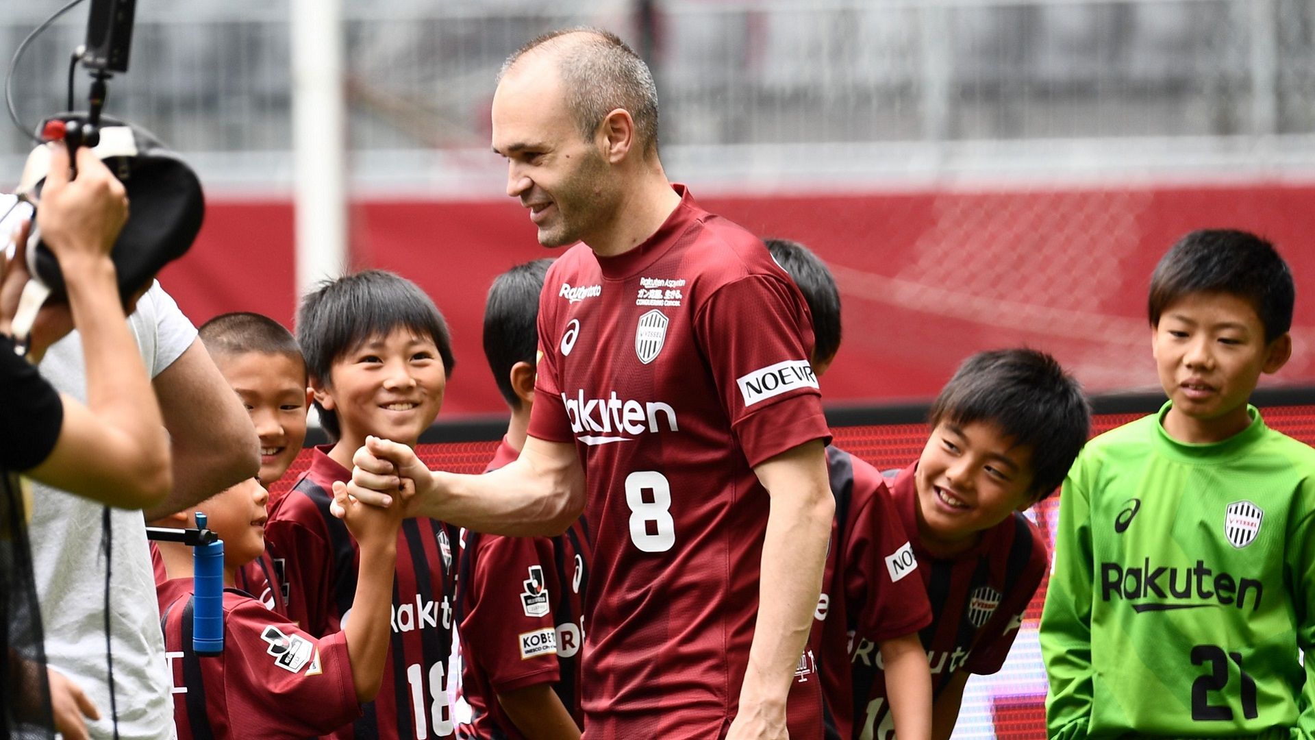 2018-05-26 Iniesta Kobe