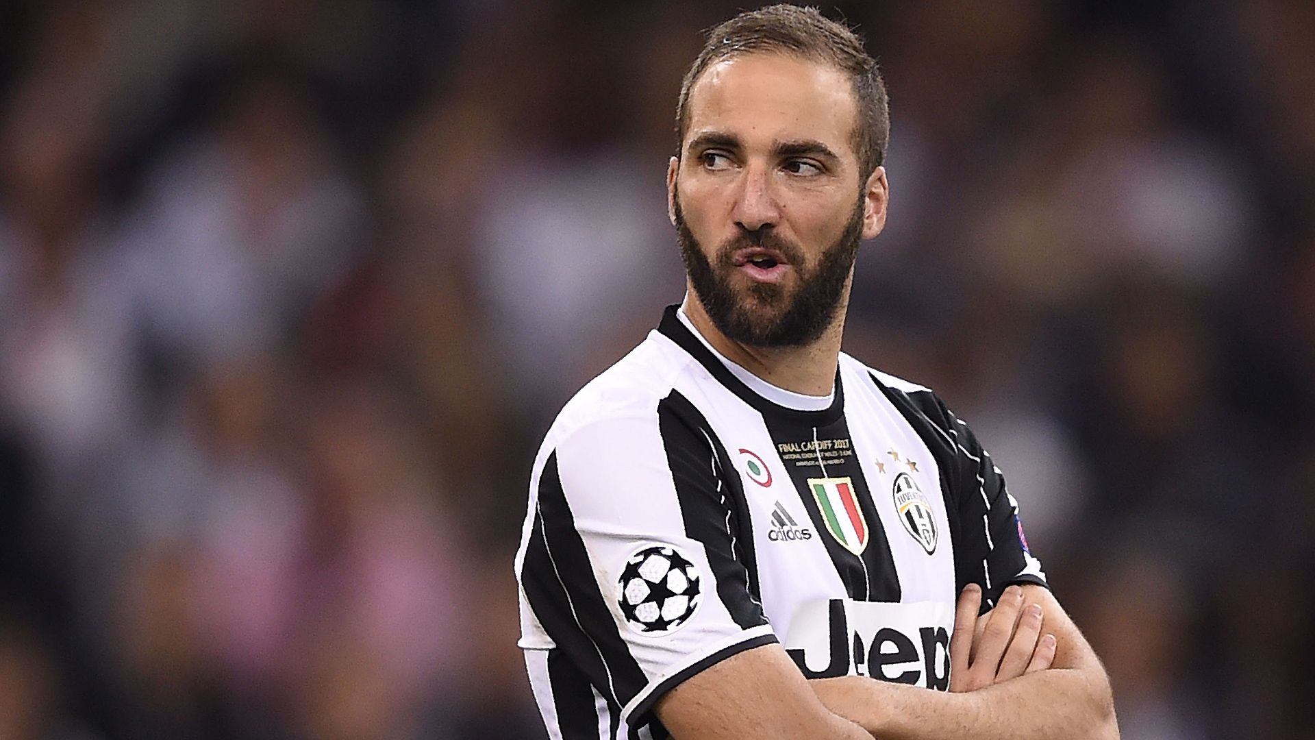 Gonzalo Higuain Juventus Champions League