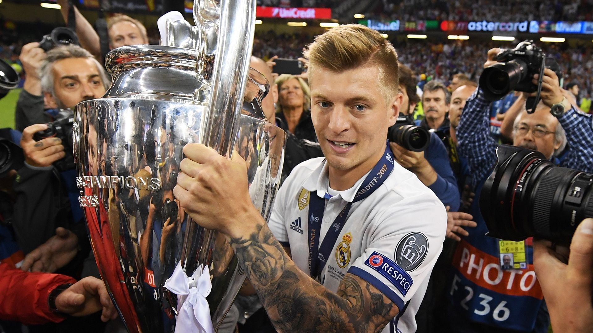 kroos