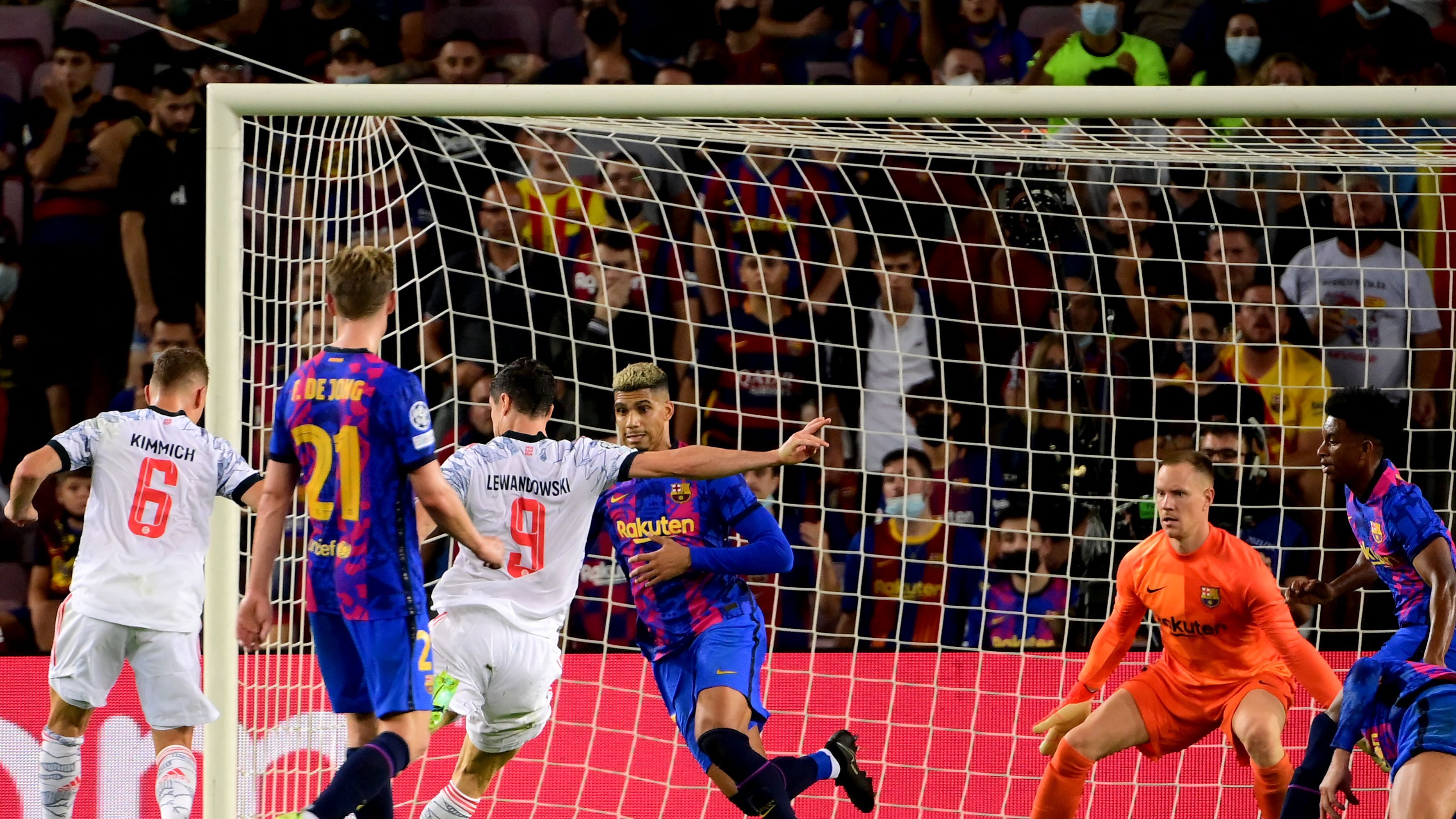 Barcelona Bayern 2021