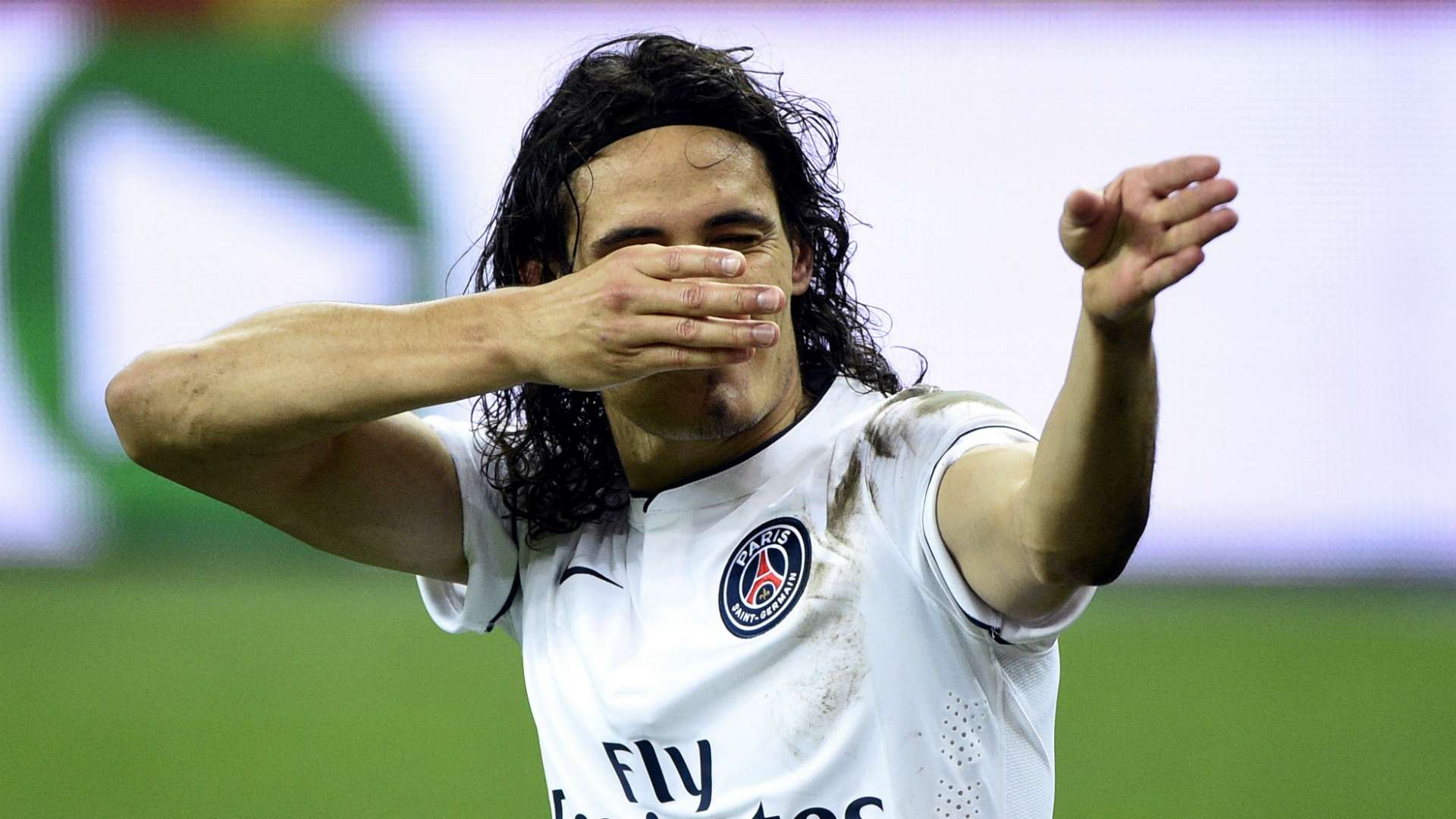 Edinson Cavani celebration