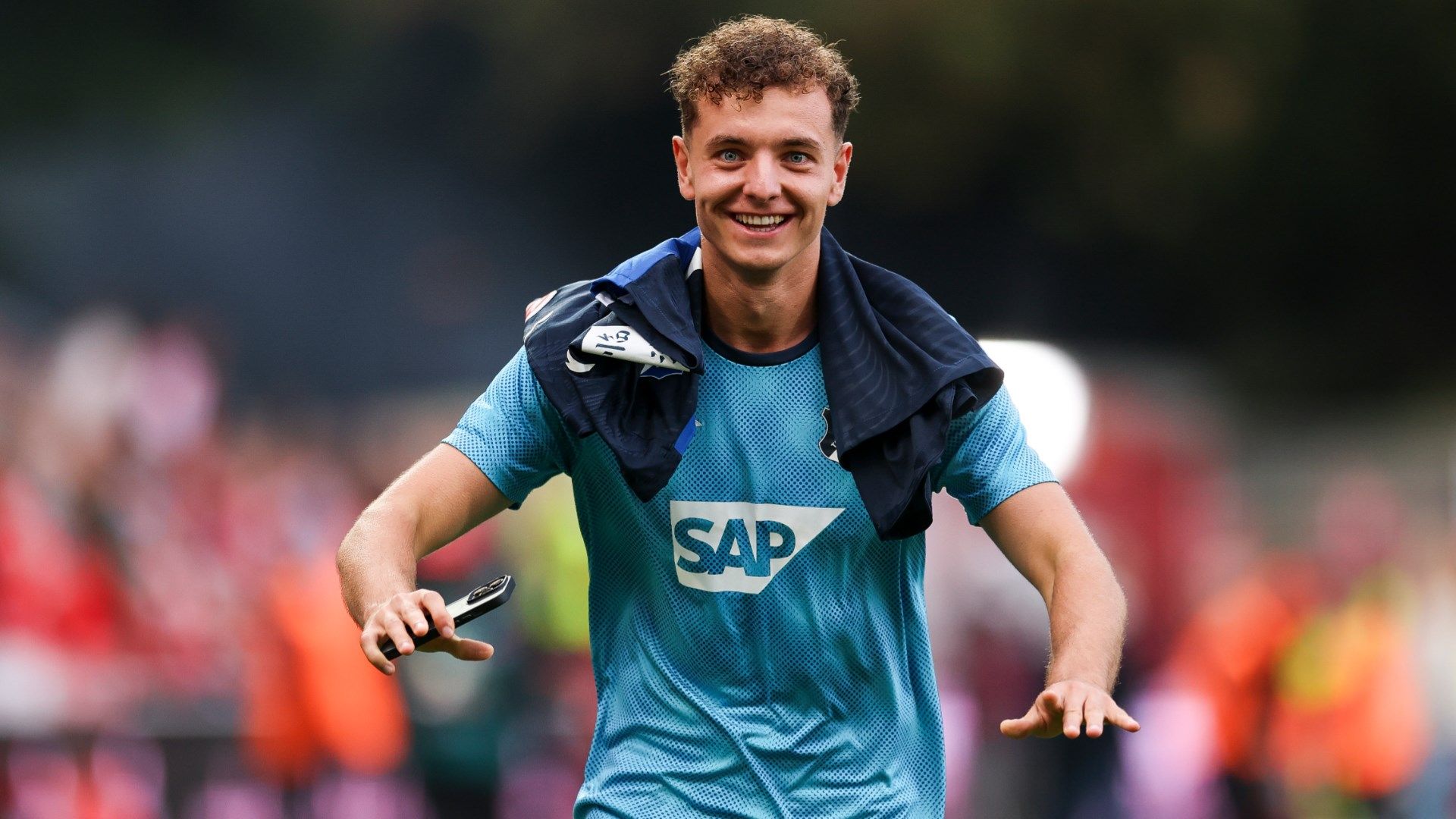 Fisnik Asllani Hoffenheim 2025