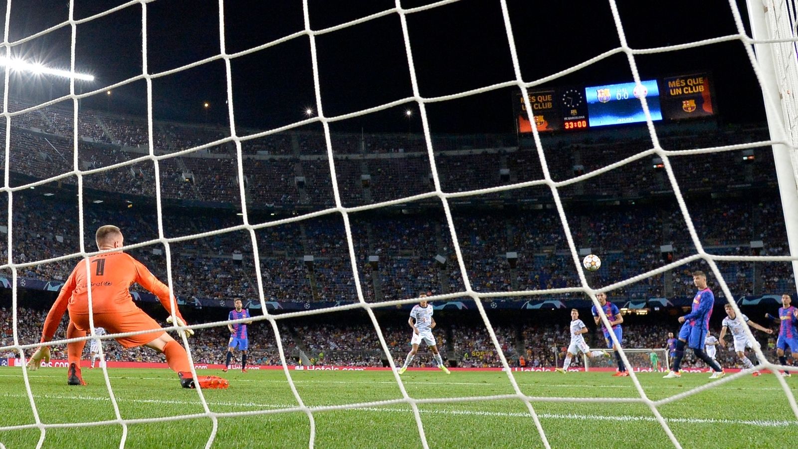 Barcelona Bayern München UCL 2021-2022