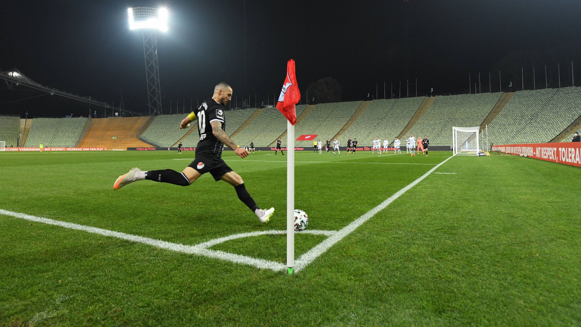 Sercan Sararer_Türkgücü München_3.Liga_24112020_Plusphoto