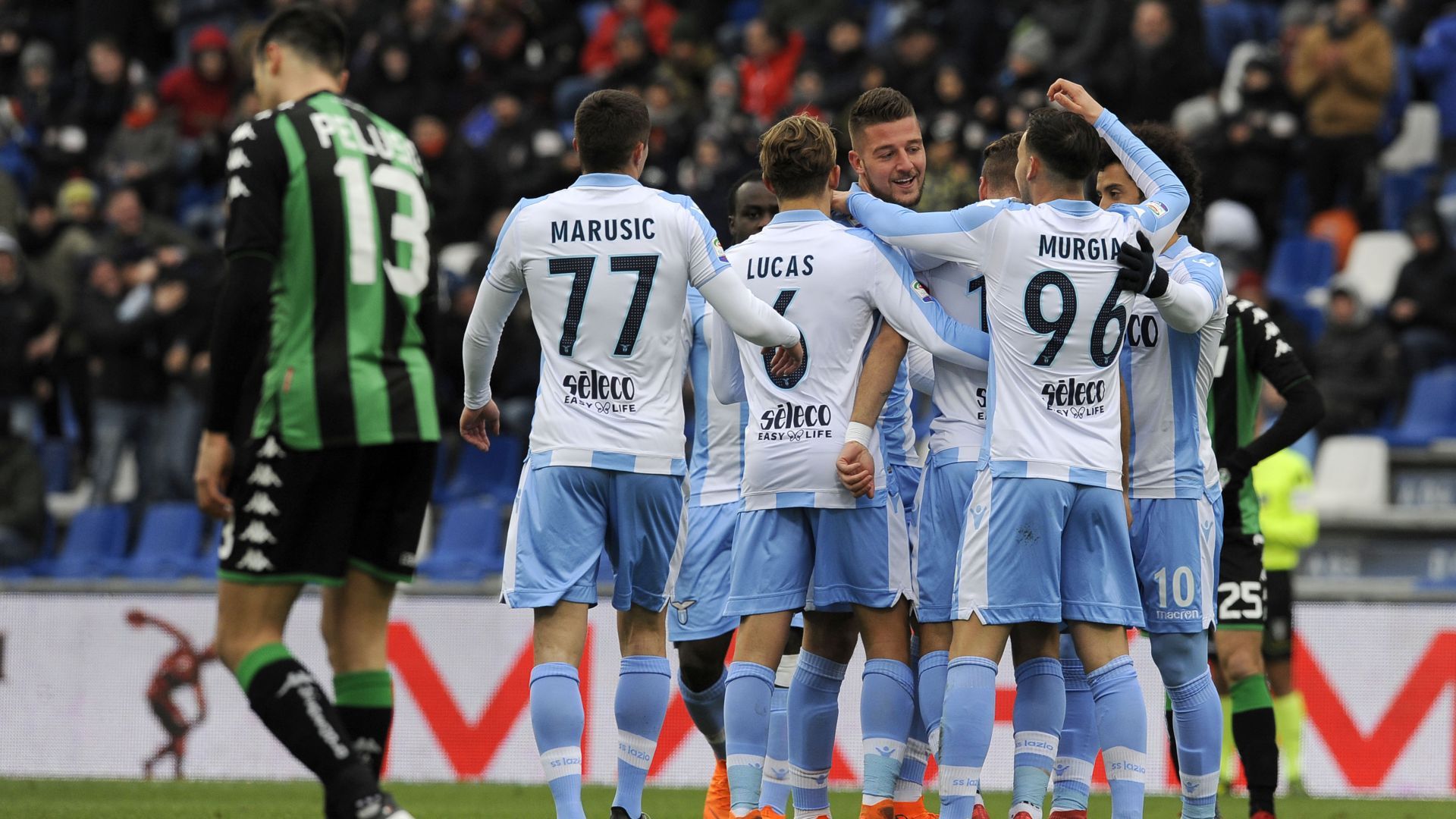 Lazio celebrates Milinkovic-Savic vs. Sassuolo