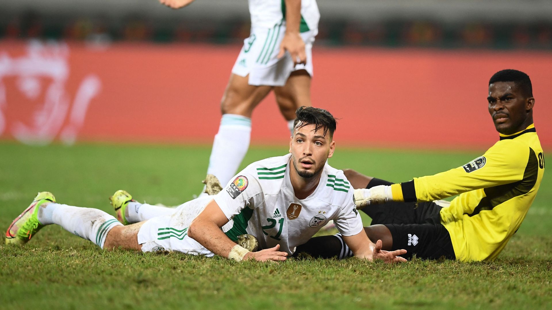 Ramy Bensebaini Algeria