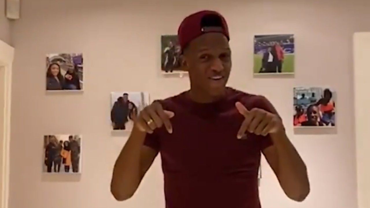 Yerry Mina profesor de español