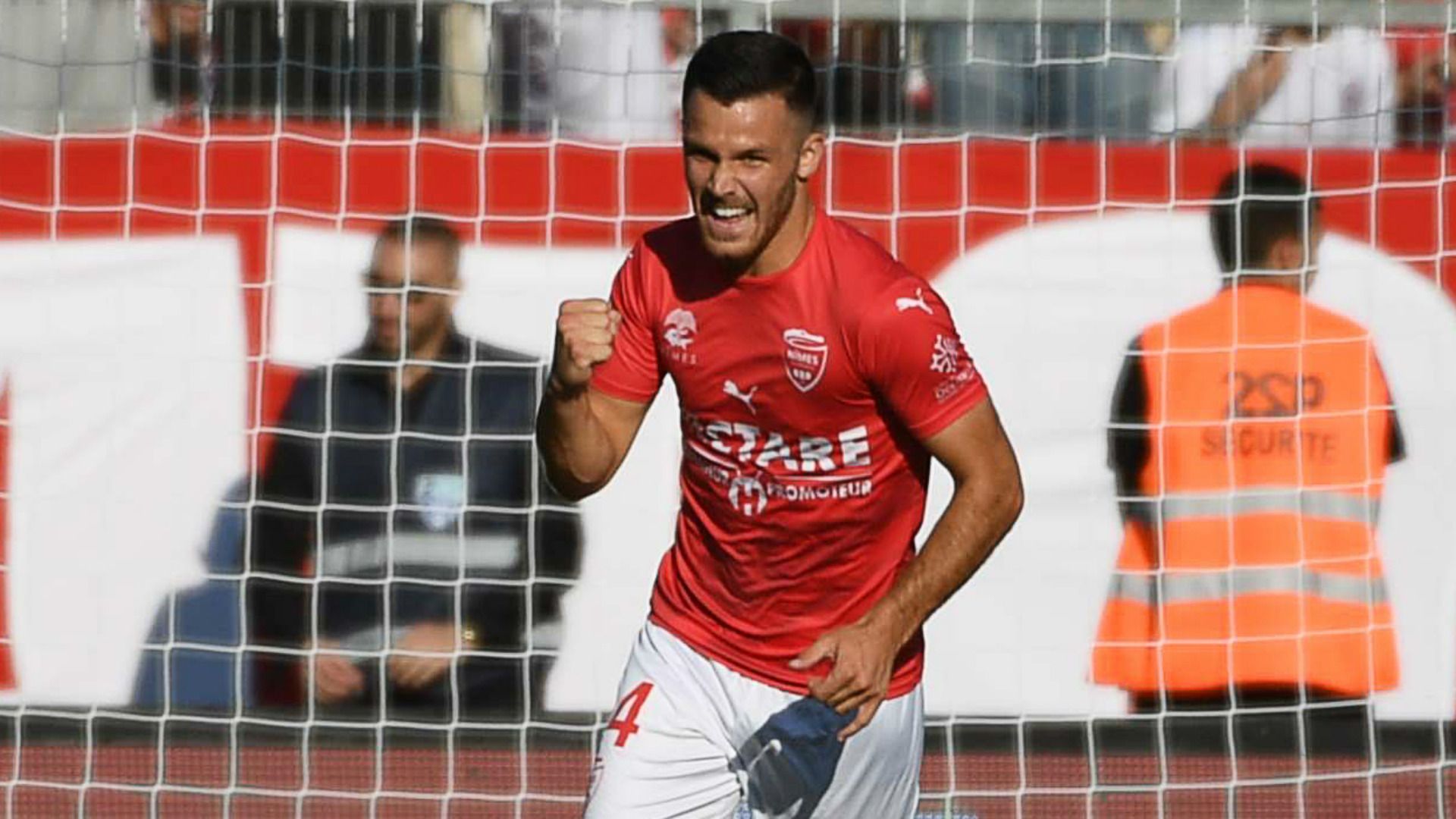 Antonin Bobichon Nimes 2018-19