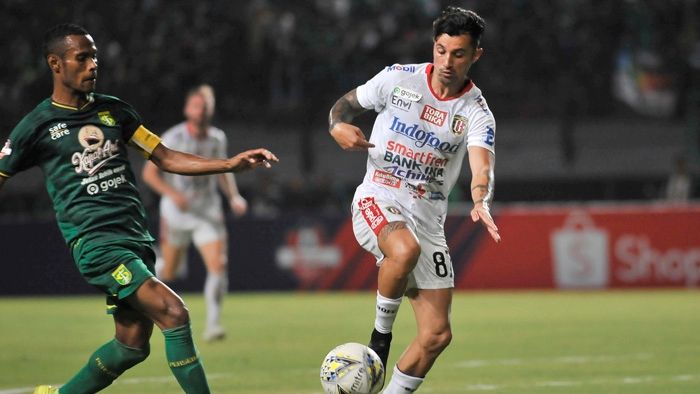 Ruben Sanadi - Persebaya & Stefano Lilipaly - Bali United