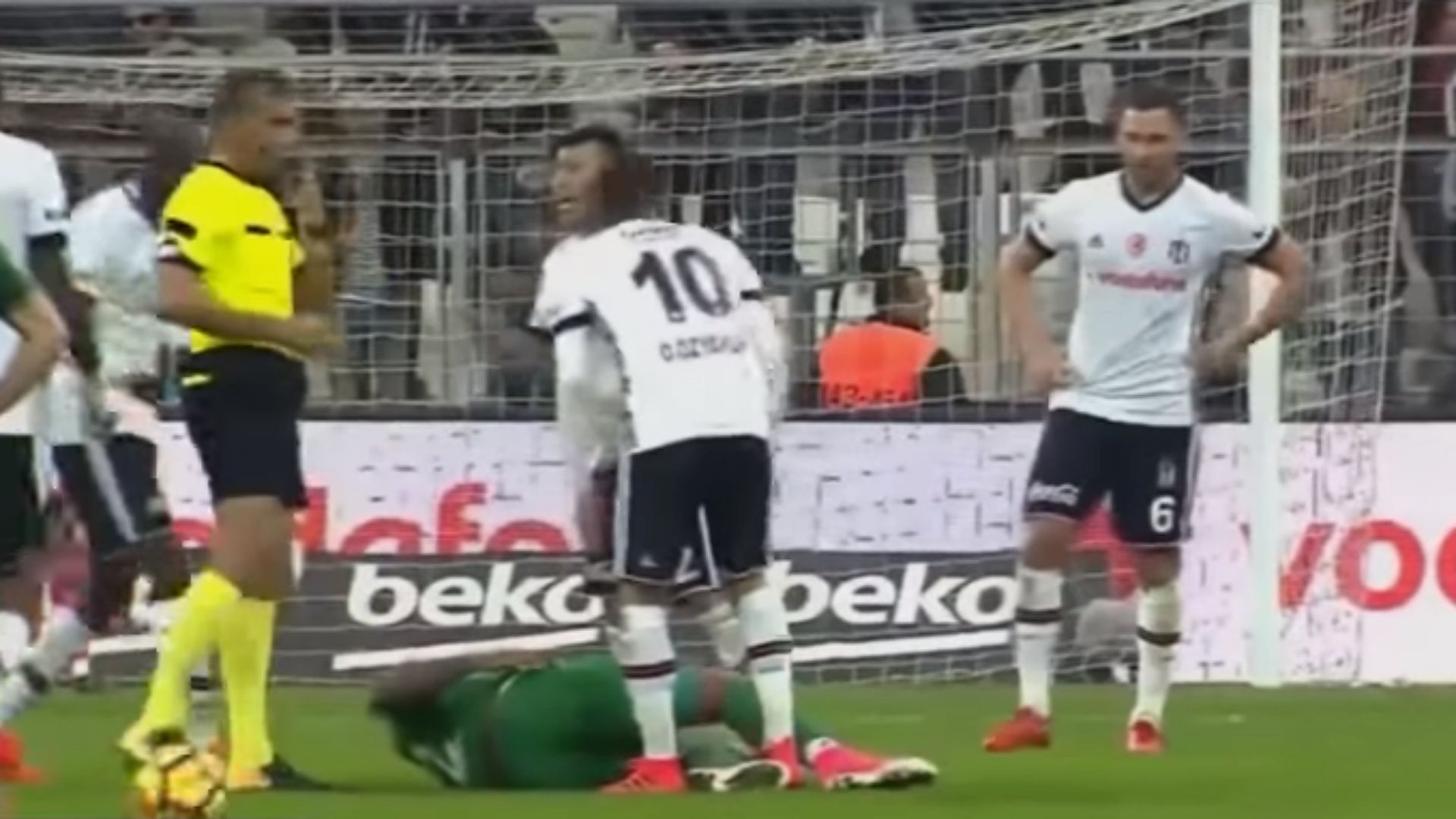 Medel captura Besiktas