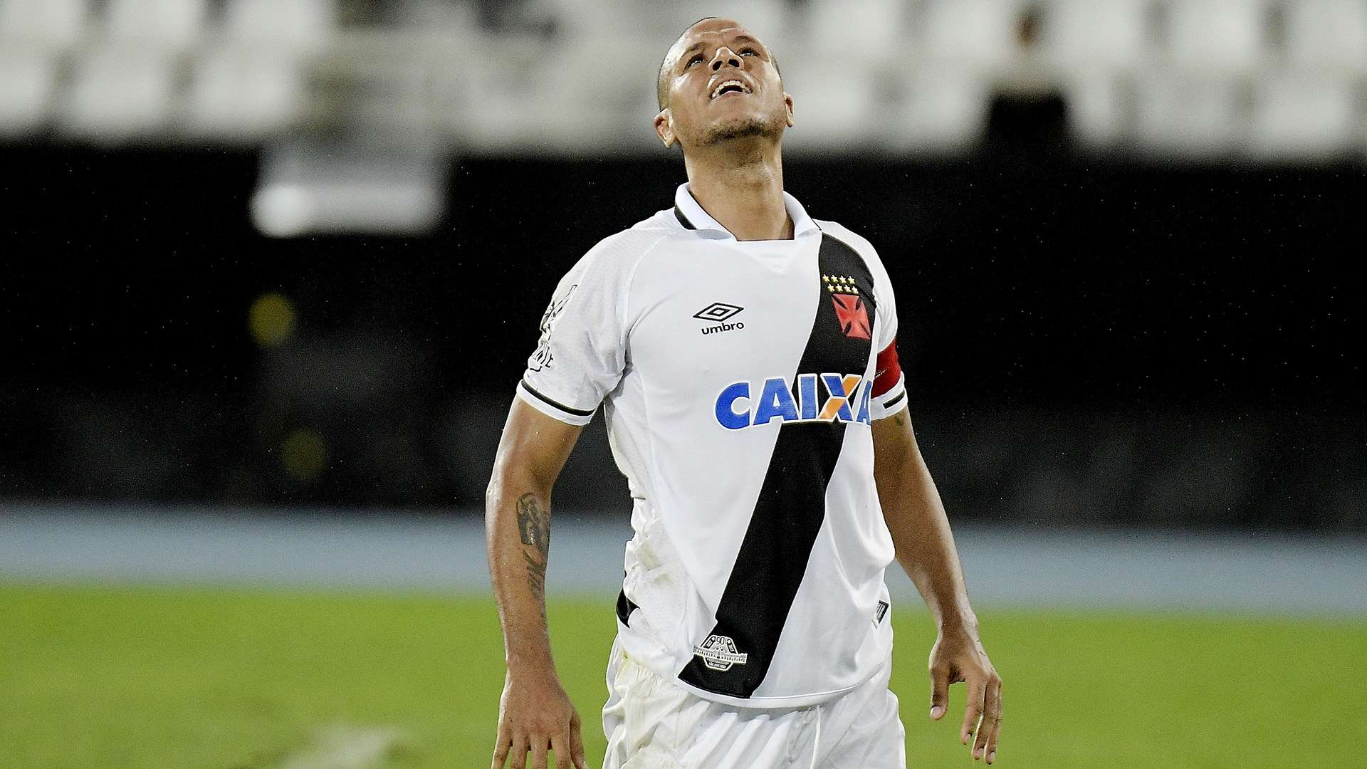 Luis Fabiano Botafogo Vasco da Gama Brasileirao Serie A 21062017