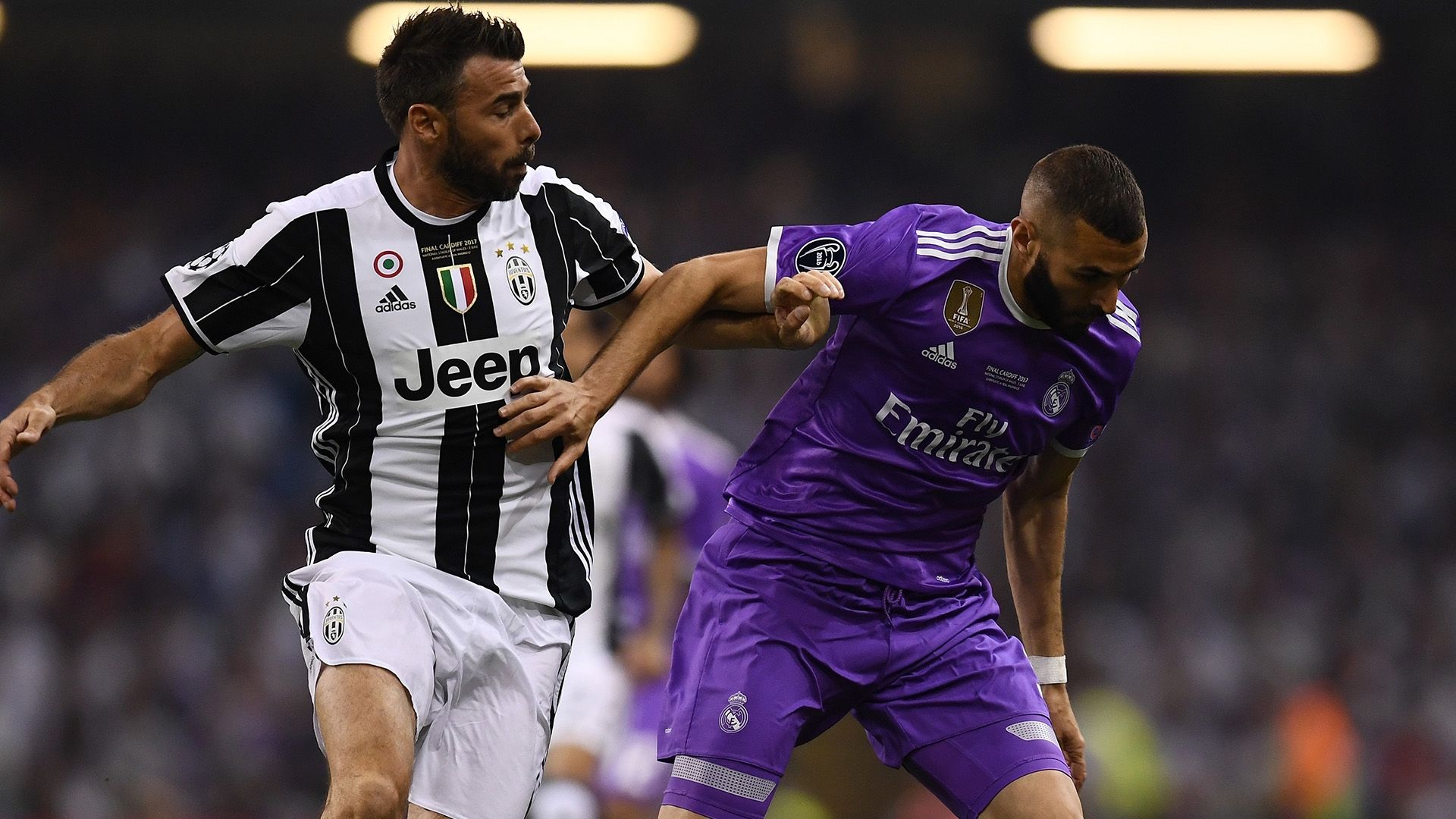 Barzagli Benzema Juventus Real Madrid