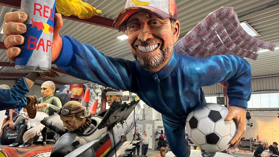 Jurgen Klopp Mainz Rose Monday Float