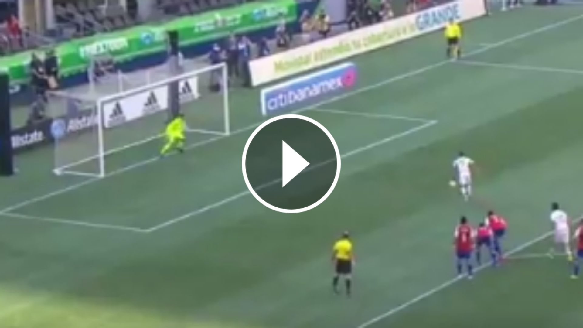 Elías Hernández gol