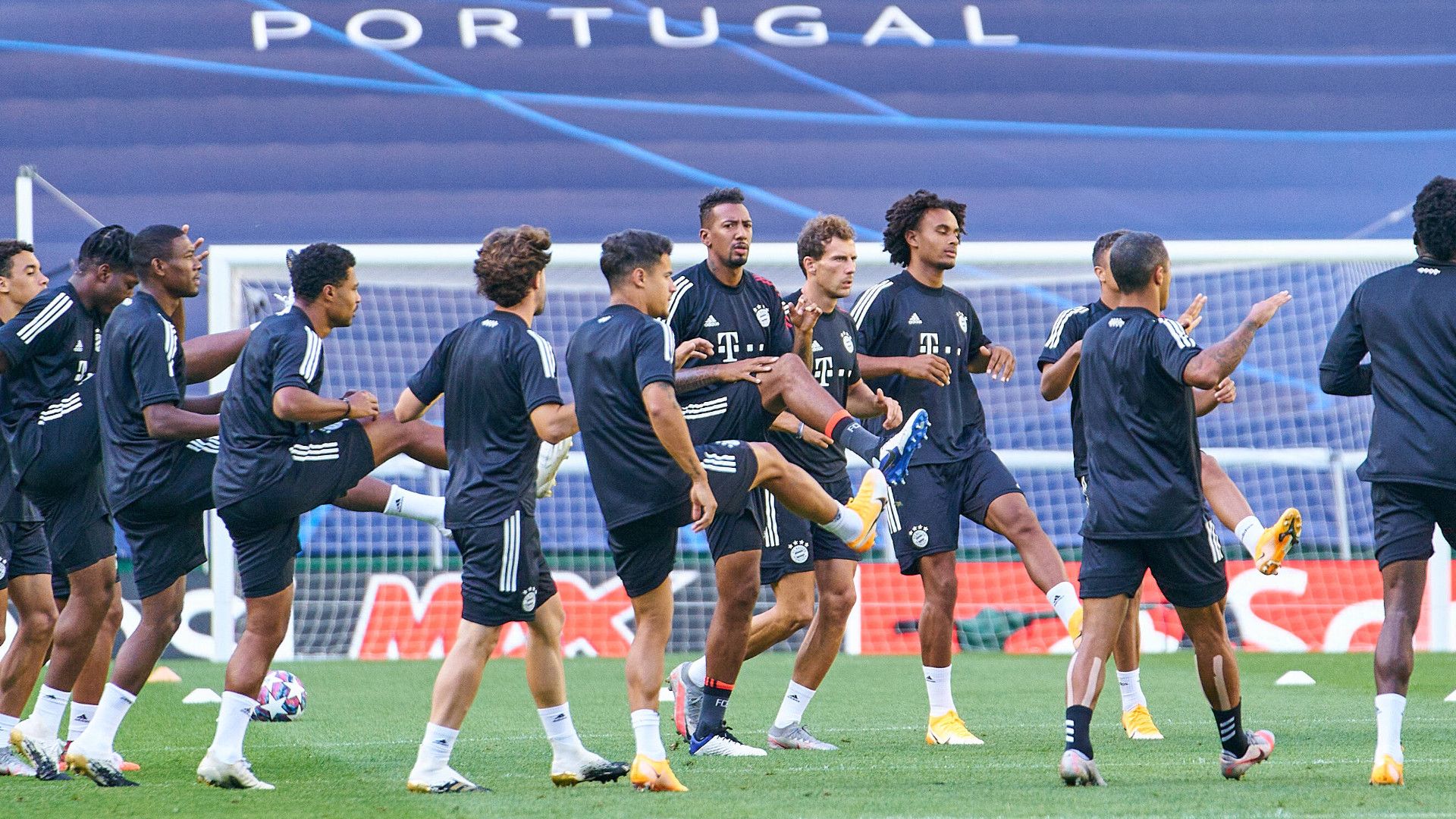 ONLY GER Bayern v Lyon