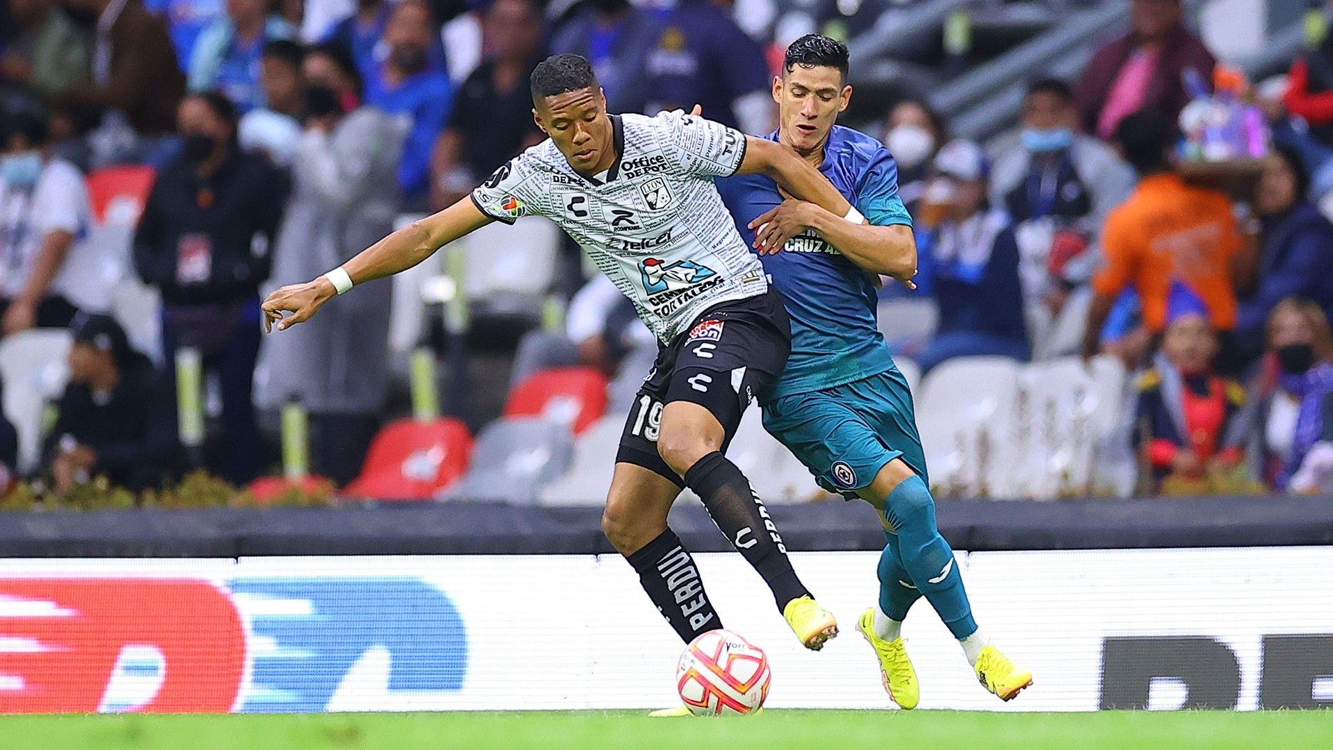 Uriel Antuna Cruz Azul León Apertura 2022