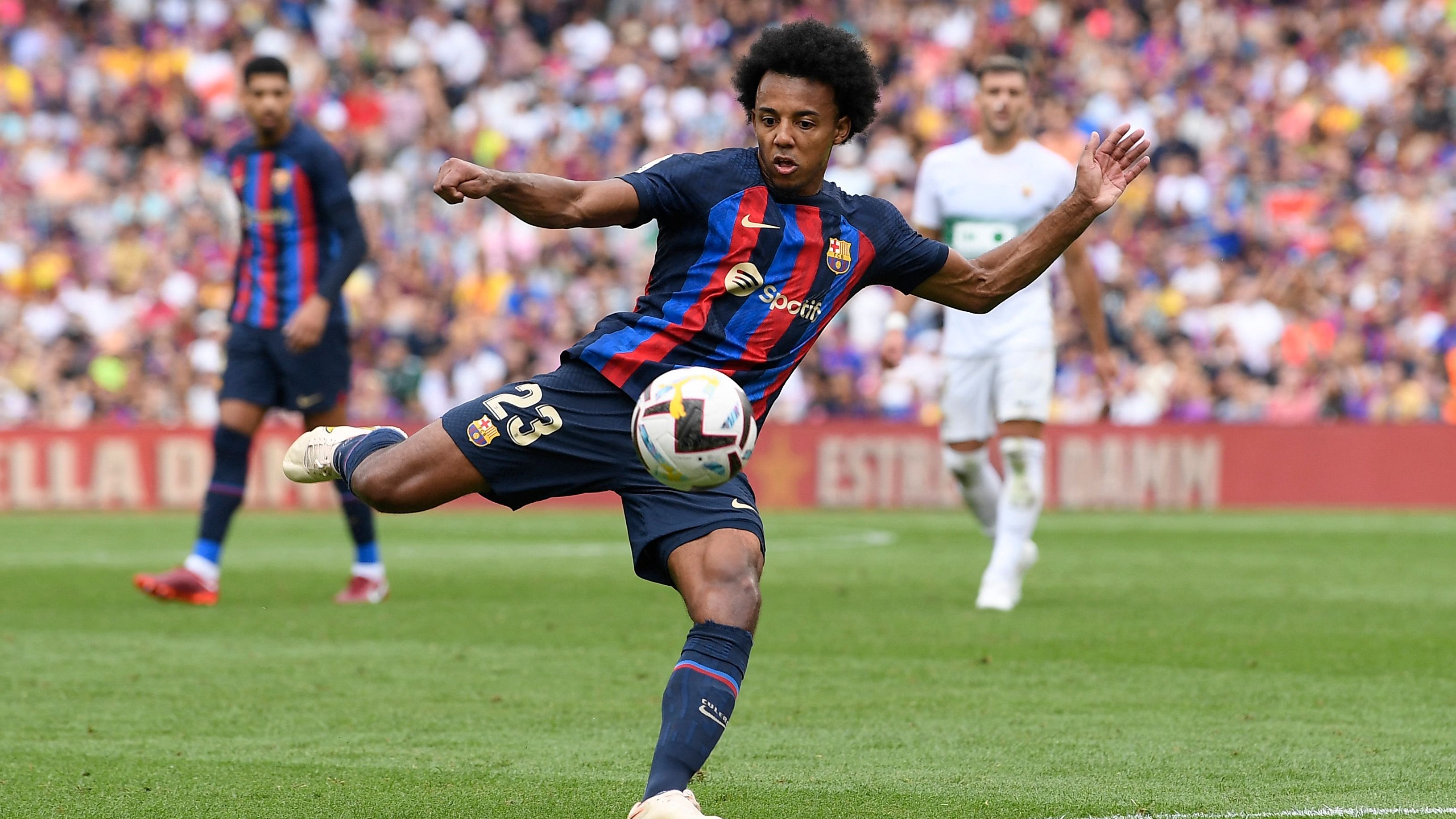 Jules Kounde Barcelona Elche 2022-23