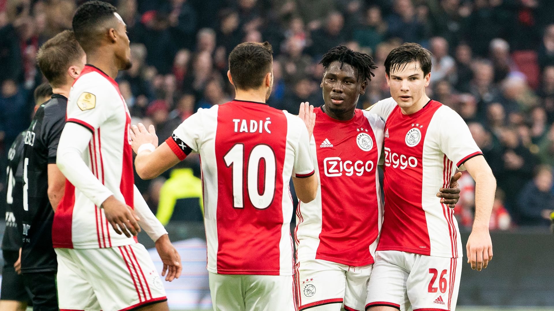 Lassina Traore Ajax 12222019