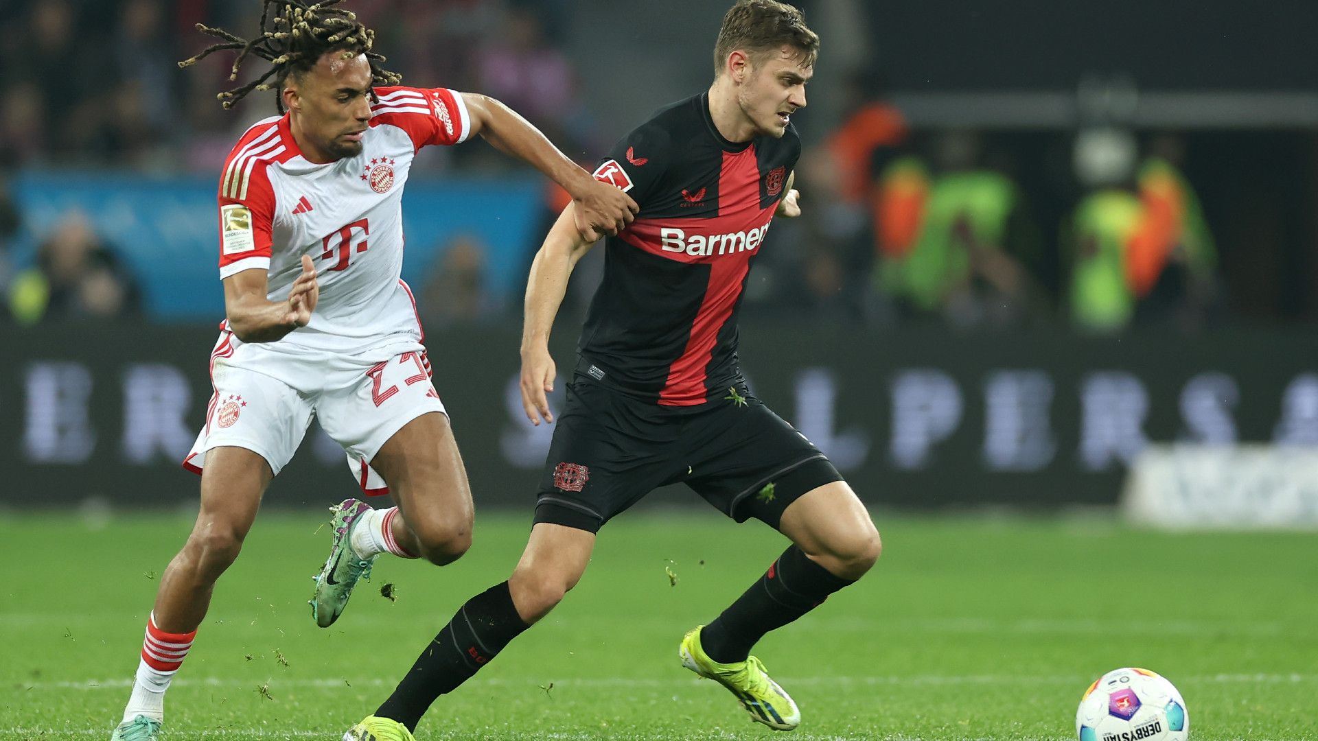 SACHA BOEY BAYERN MÜNCHEN JOSIP STANISIC BAYER LEVERKUSEN