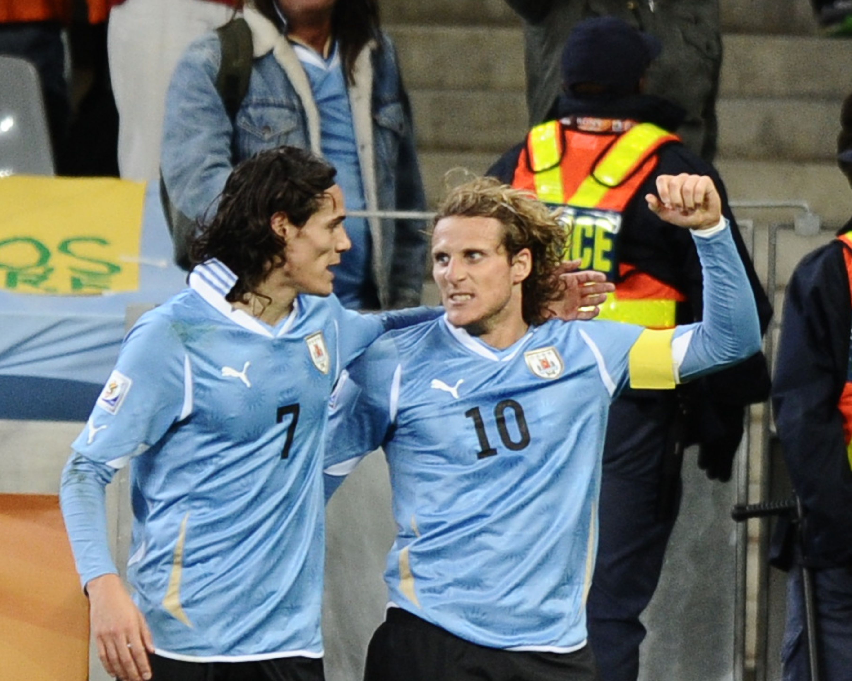 Edison Cavani Diego Forlan