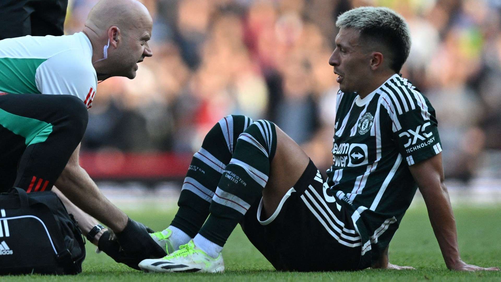 Lisandro Martinez Manchester United 2023-24