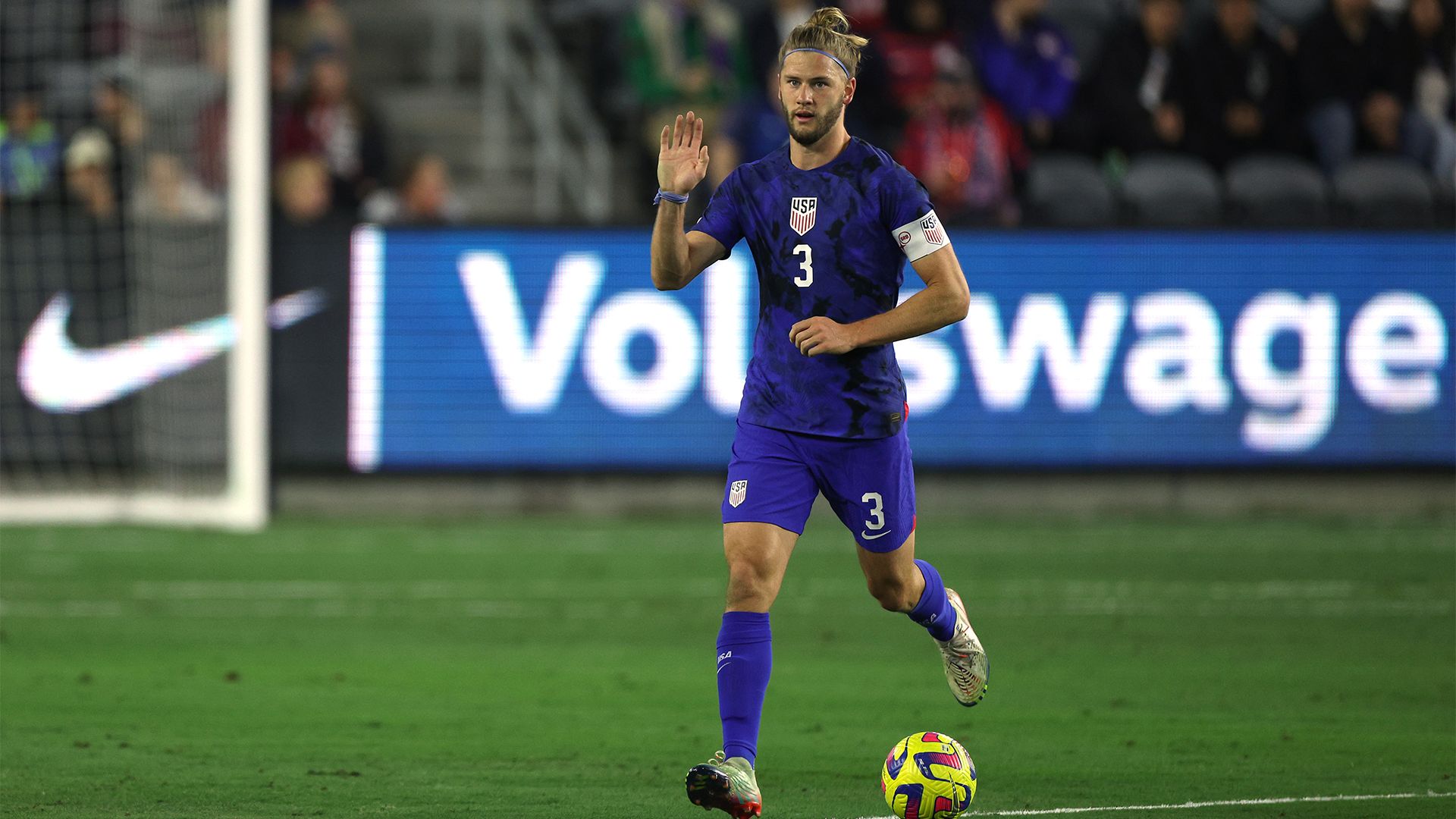 Walker Zimmermann USMNT Serbia friendly 2023