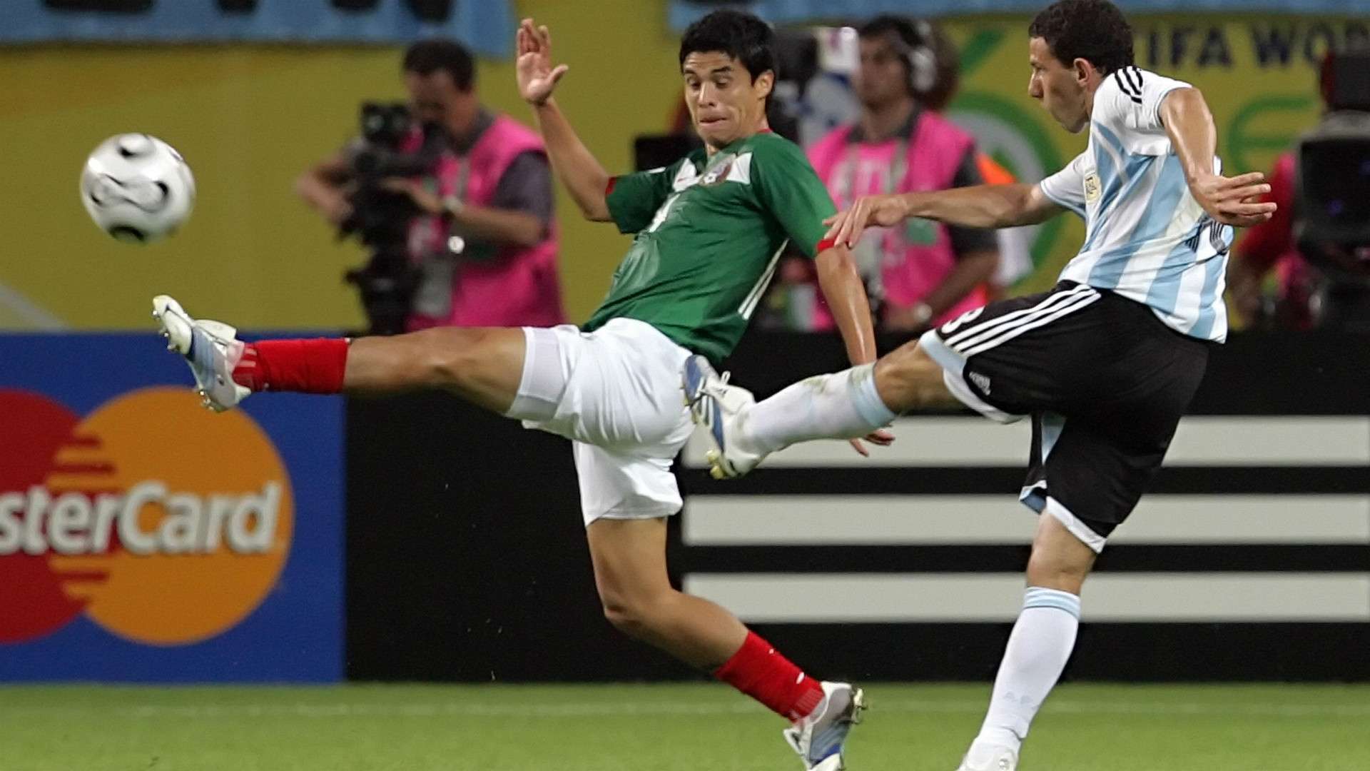 Maximiliano Rodriguez Argentina Mexico FIFA World Cup Germany 2006