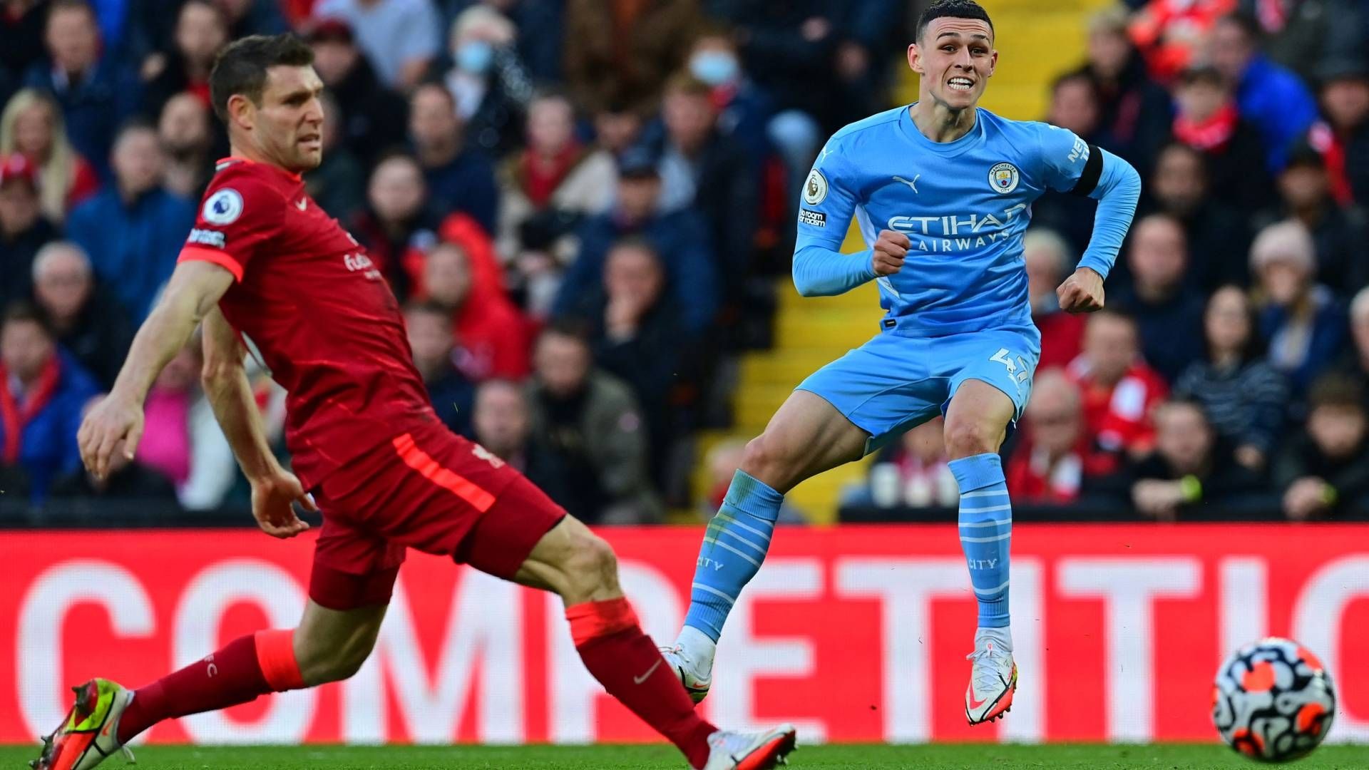 James Milner Phil Foden FC Liverpool Manchester City