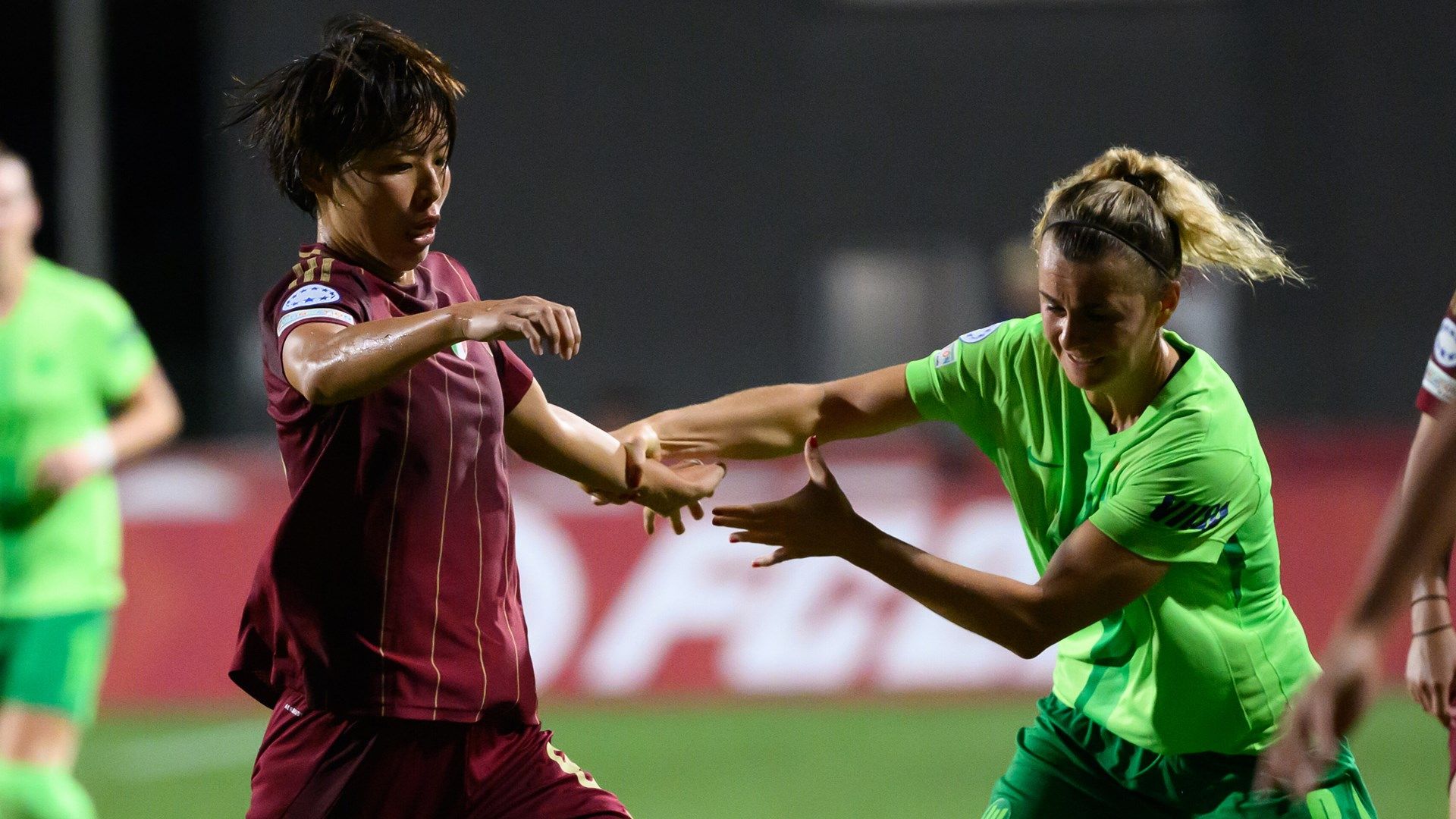 Saki Kumagai Lena Lattwein Roma Wolfsburg Women 2024-25