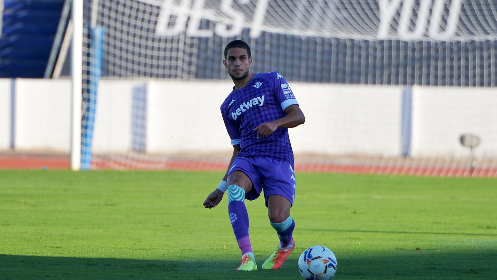 Bartra en Betis Almería 020920