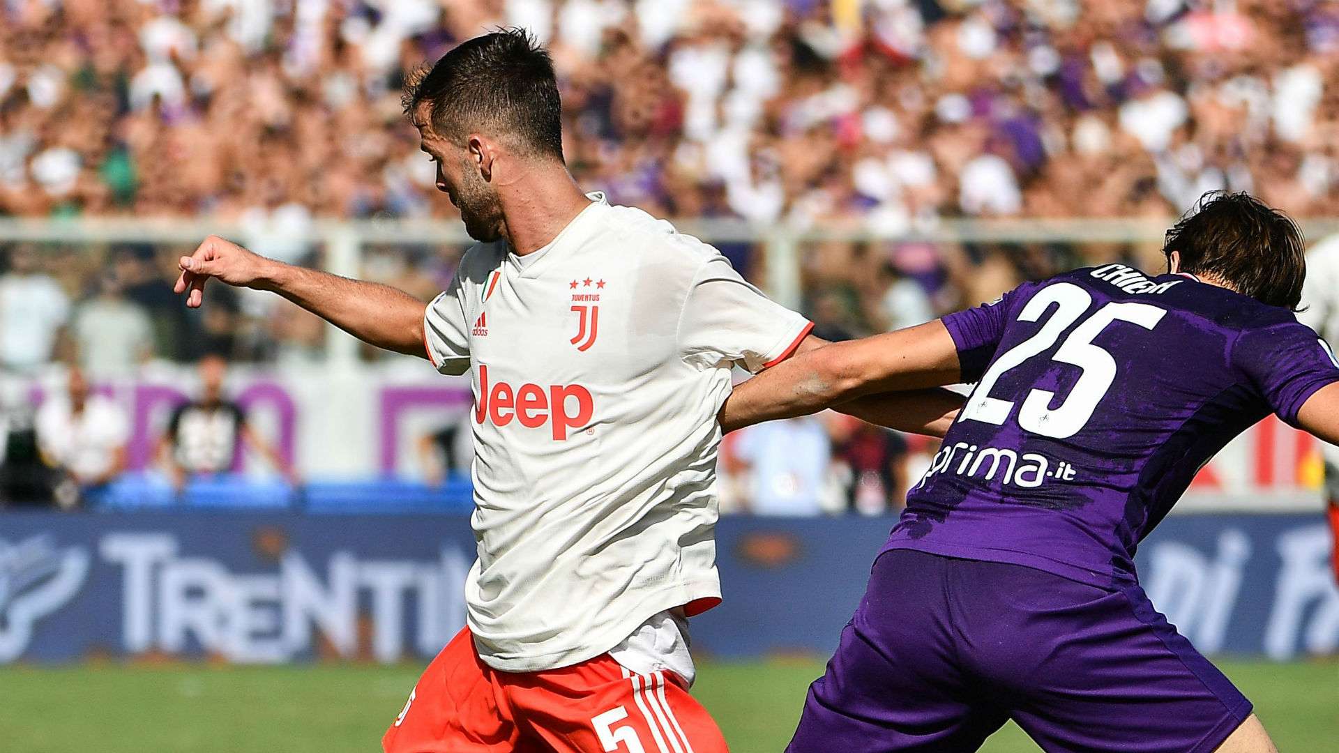 Pjanic Chiesa Fiorentina Juventus