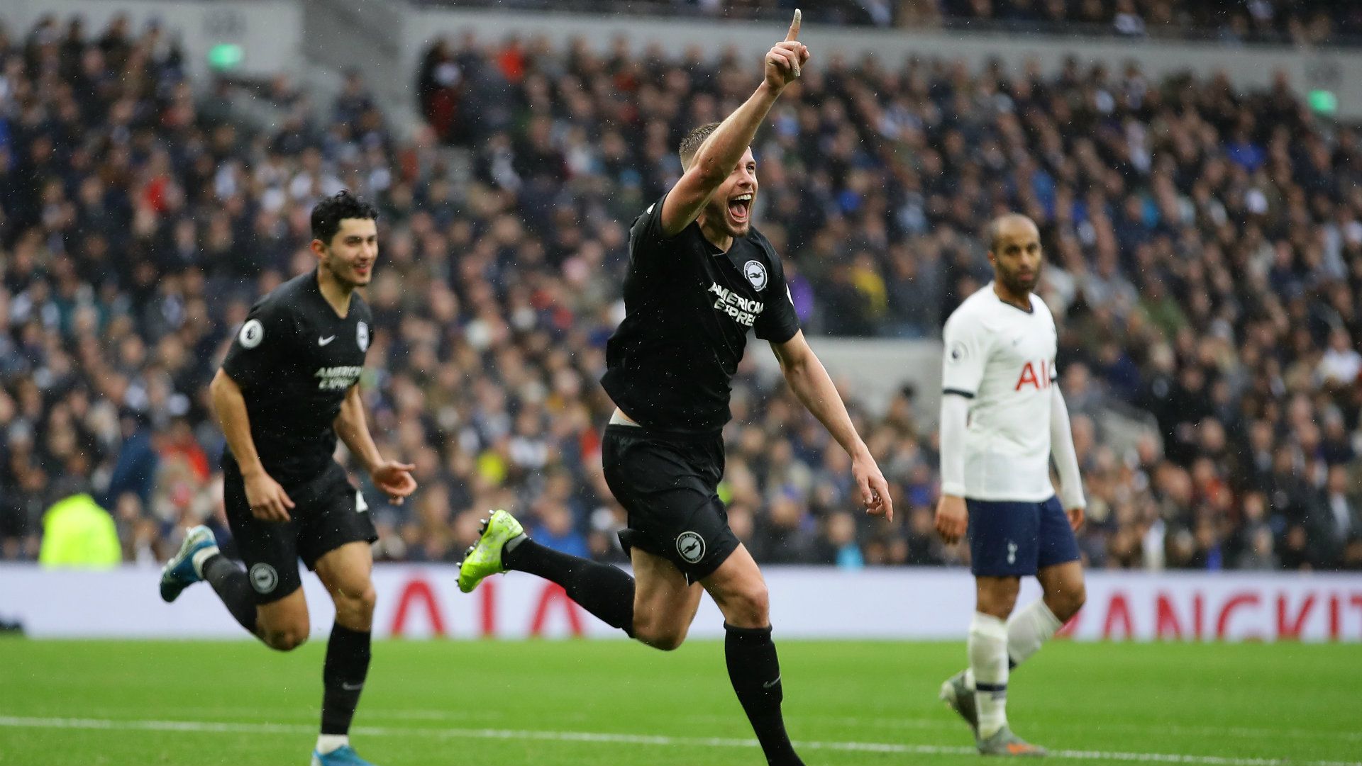 Adam Webster Tottenham vs Brighton 2019-20