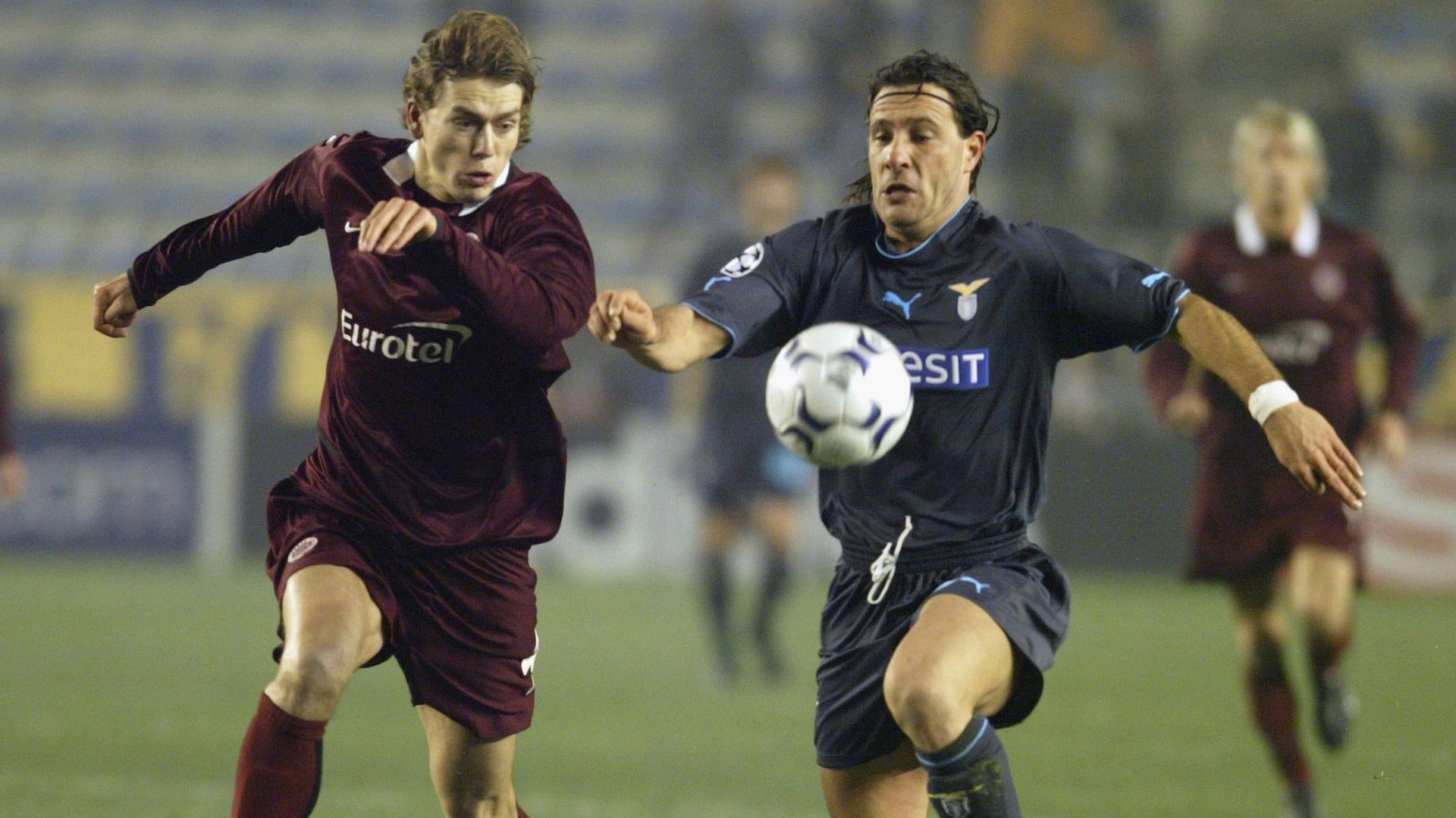 Pavel Pergl Roberto Muzzi Sparta Prague Lazio UEFA Champions League 09122003