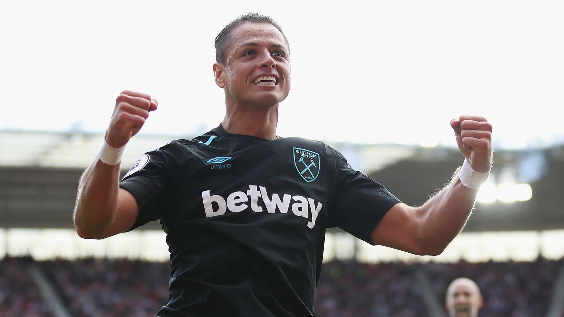 2017-11-17 Javier Hernandez