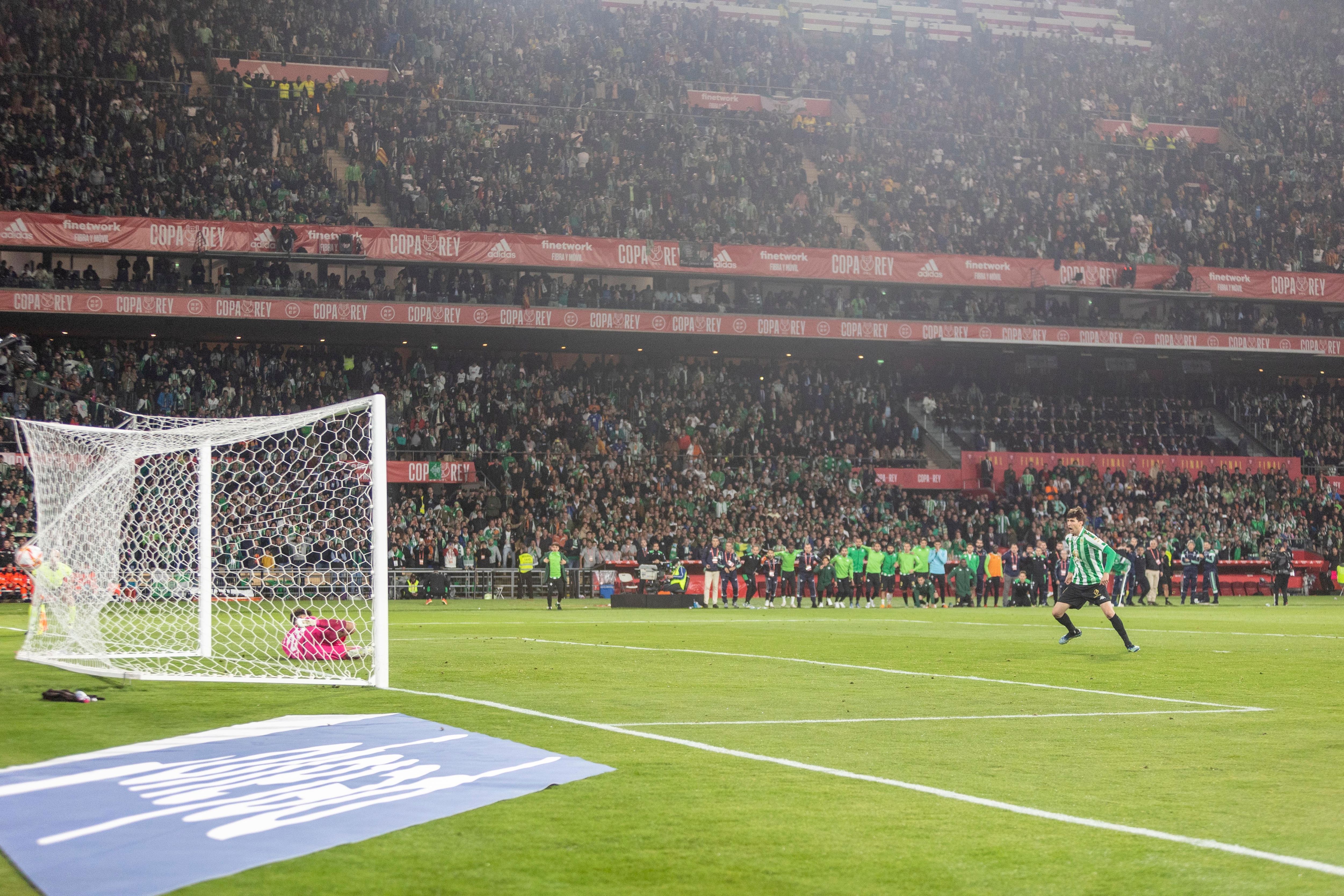 Penalti Miranda Final Copa del Rey