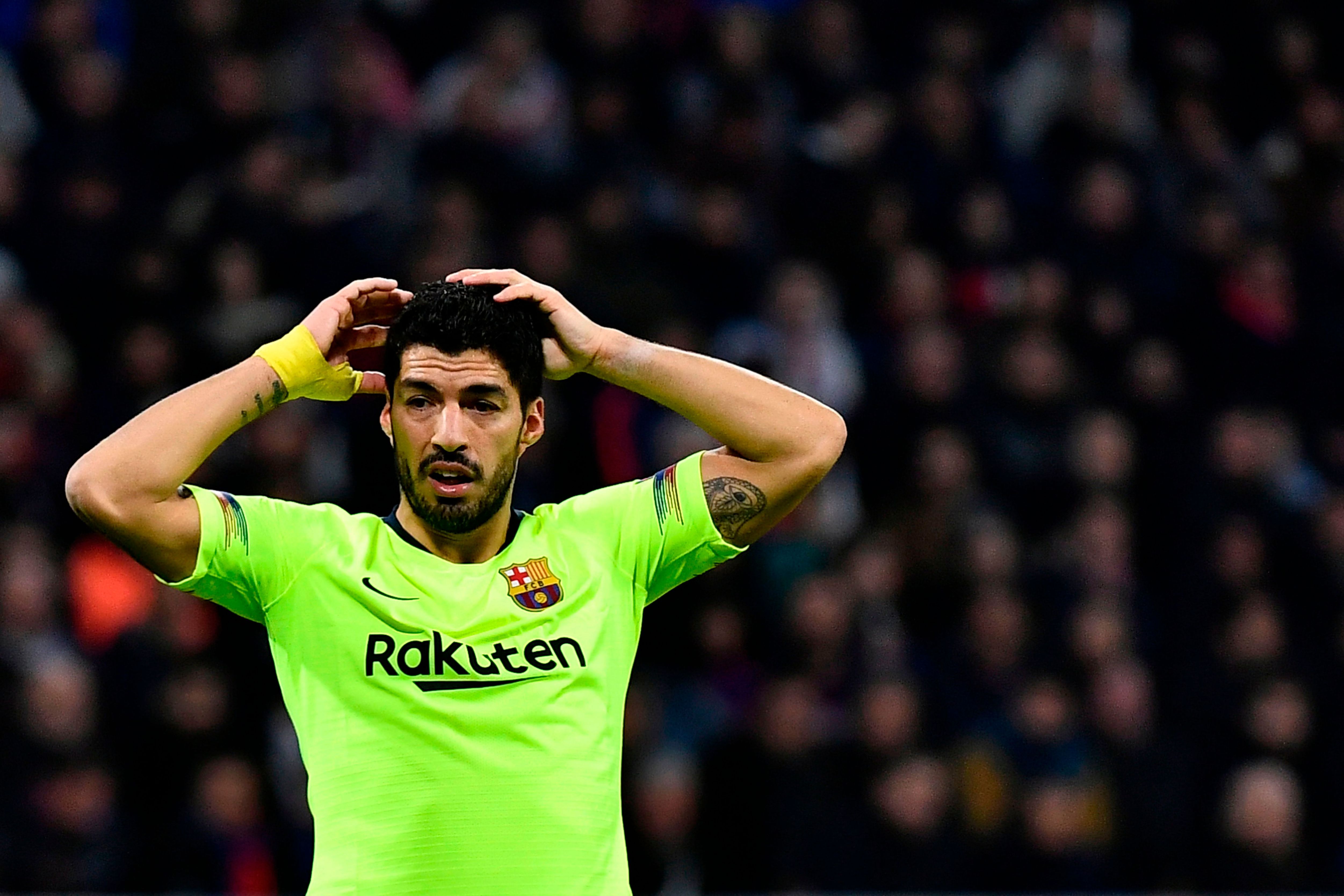 LUIS SUAREZ LYON BARCELONA CHAMPIONS LEAGUE