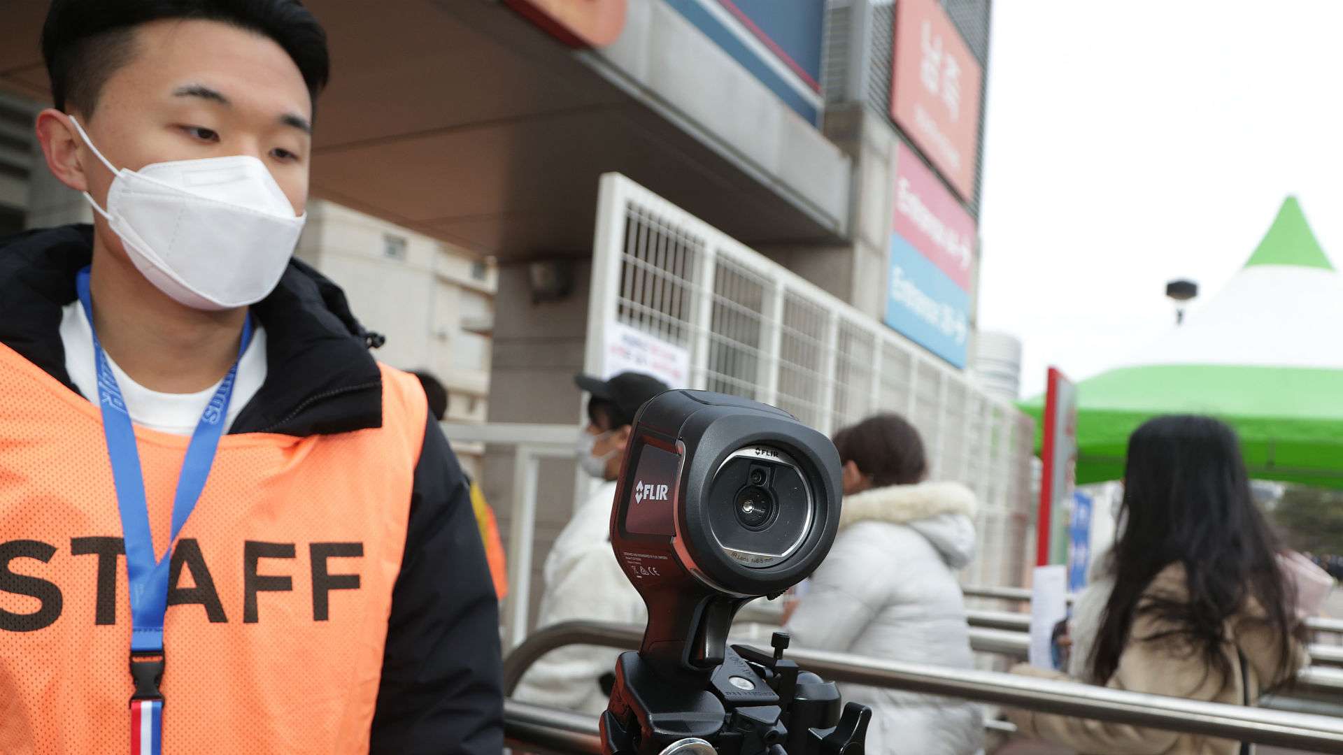 Steward tests Vissel Kobe fans for coronavirus Suwon Bluewings AFC Asian Champions League