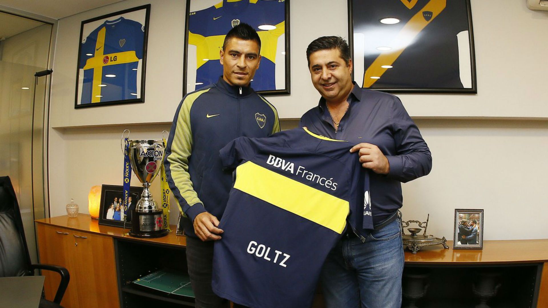 Paolo Goltz Boca Juniors Daniel Angelici 06072017